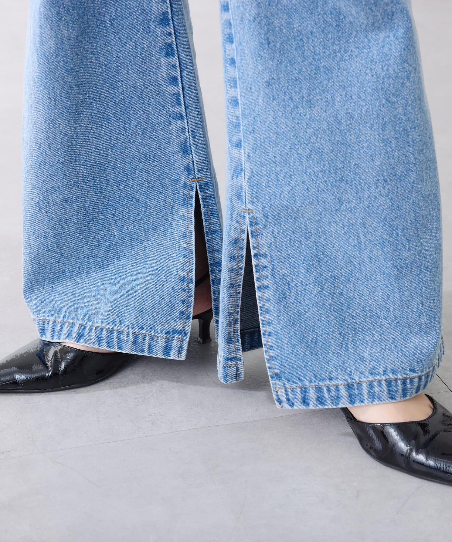 COLLAGE GALLARDAGALANTE(コラージュ ガリャルダガランテ) 《1月13日13:00まで TIME SALE開催中》Q.anos フレアデニムロンパース