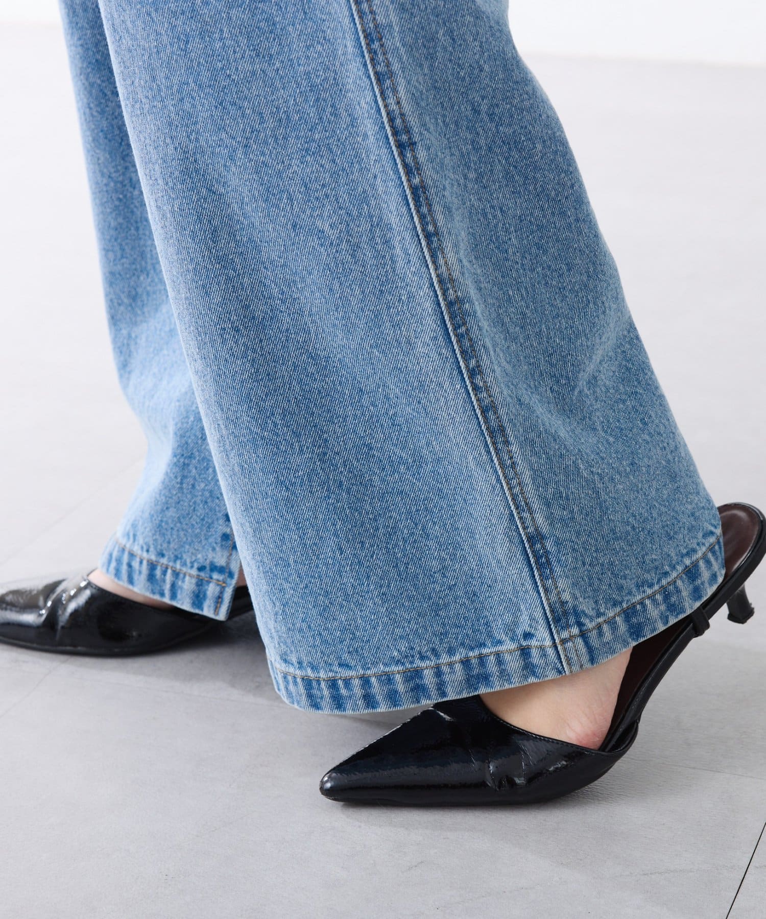 COLLAGE GALLARDAGALANTE(コラージュ ガリャルダガランテ) 《1月13日13:00まで TIME SALE開催中》Q.anos フレアデニムロンパース