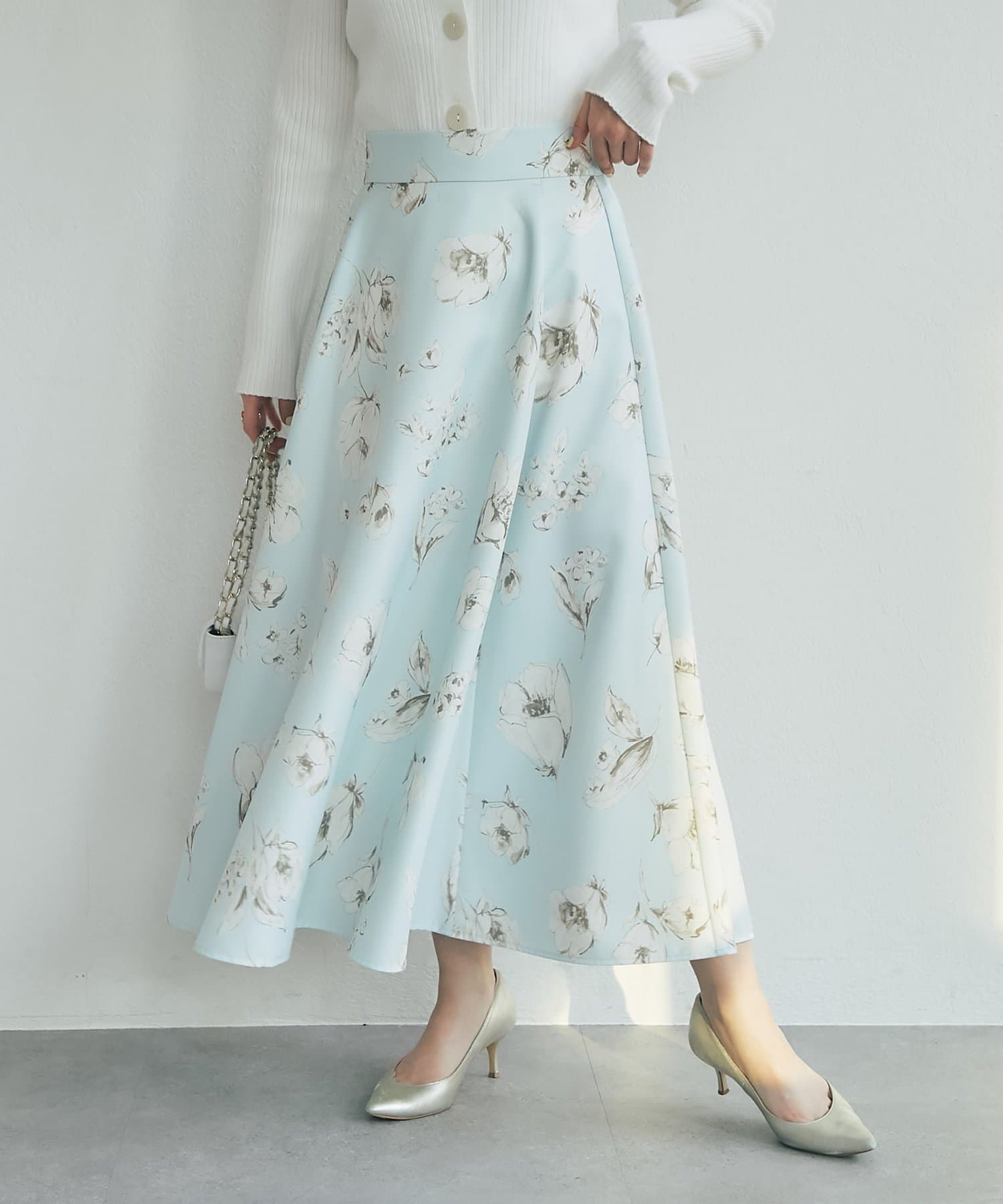 La boutique BonBon(ラブティックボンボン) 【お上品なお花柄】花柄プリントサーキュラースカート