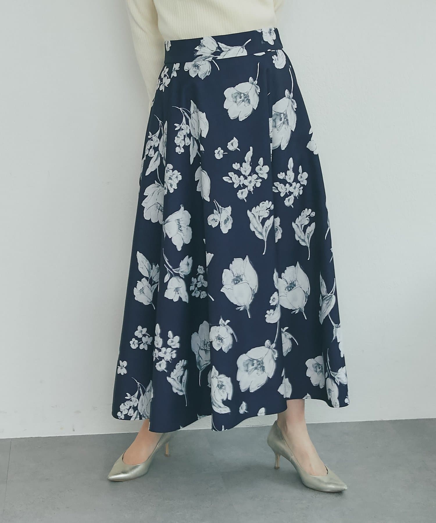 La boutique BonBon(ラブティックボンボン) 【お上品なお花柄】花柄プリントサーキュラースカート