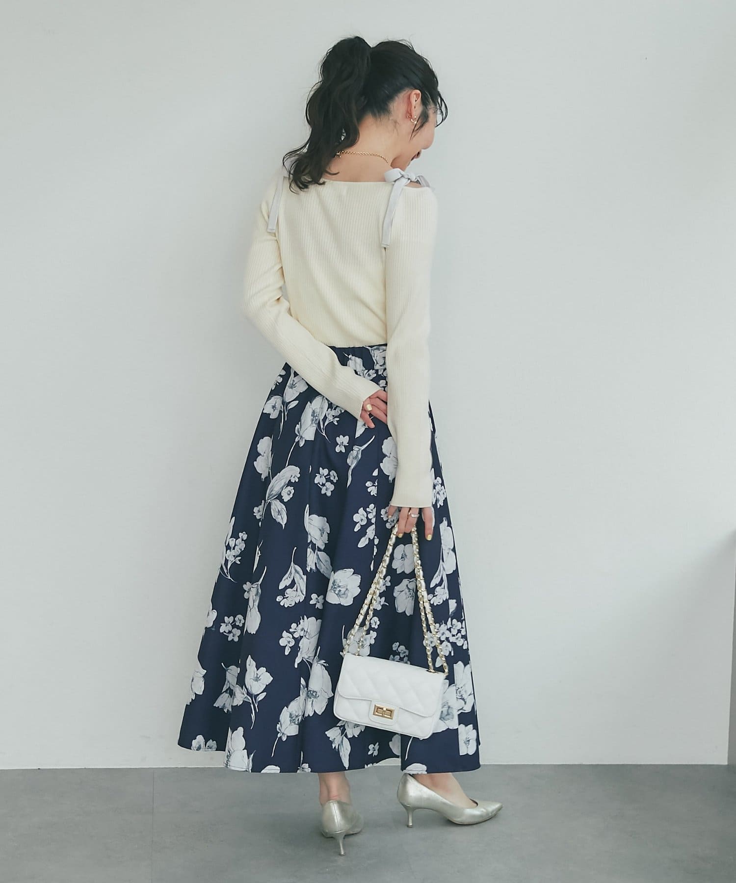 La boutique BonBon(ラブティックボンボン) 【お上品なお花柄】花柄プリントサーキュラースカート