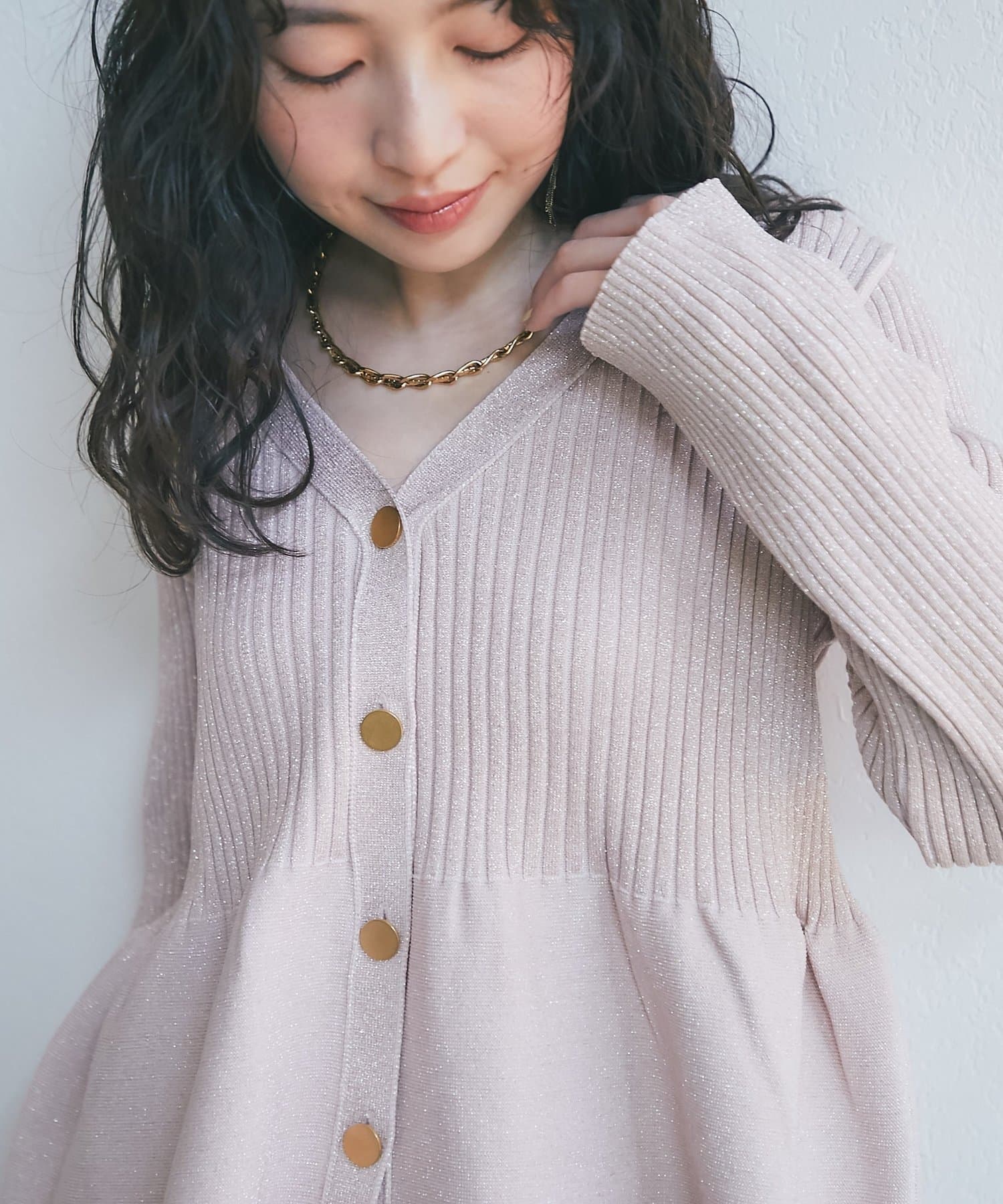La boutique BonBon(ラブティックボンボン) 【お上品きらきら】ラメペプラム前後２WAYカーディガン