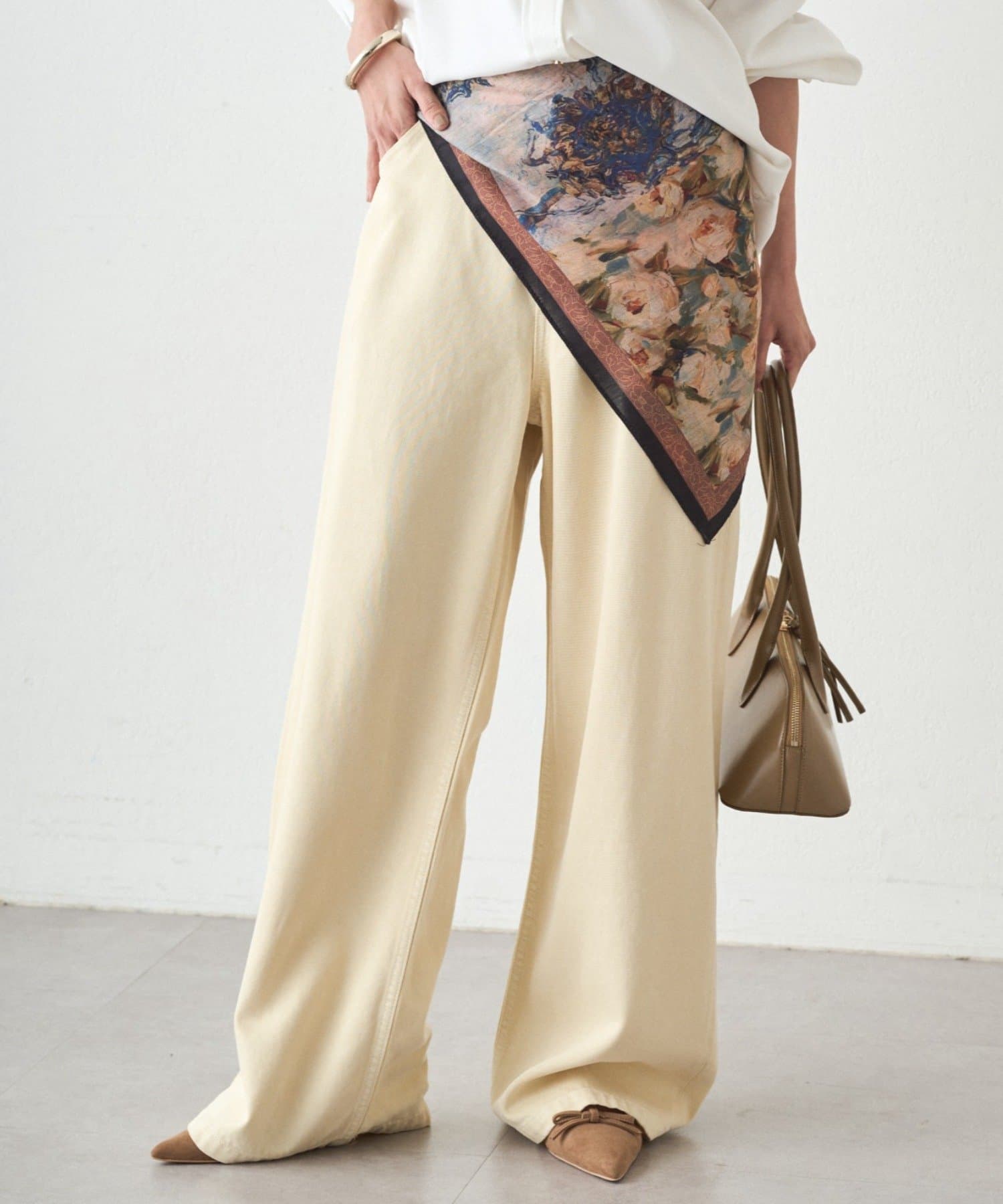 LOUNGEDRESS(ラウンジドレス) 【GALENA/ガレナ】アートプリントスカーフ