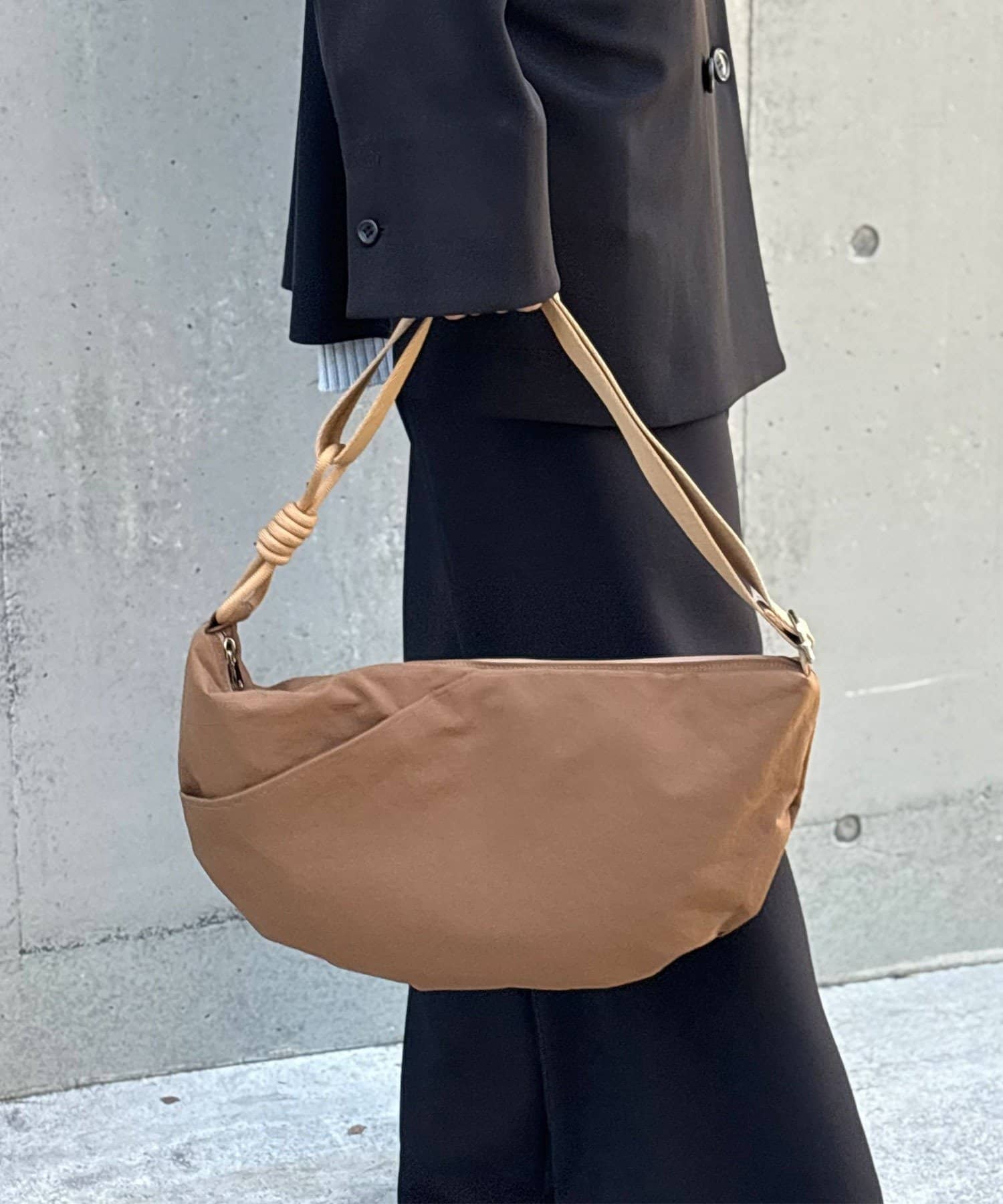 GALLARDAGALANTE(ガリャルダガランテ) 【WEB限定】【撥水加工】ナイロンクロスボディ