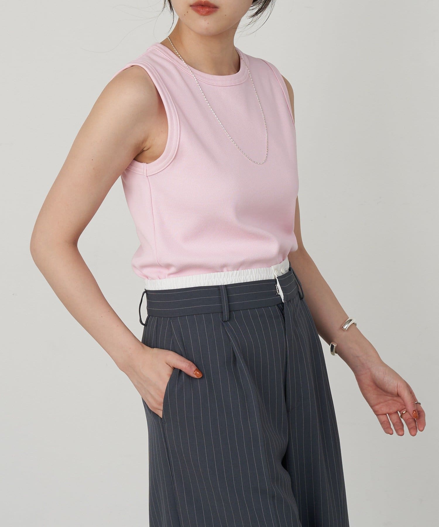 OUTLET(アウトレット) 【SHENERY】リブコンパクトノースリーブ