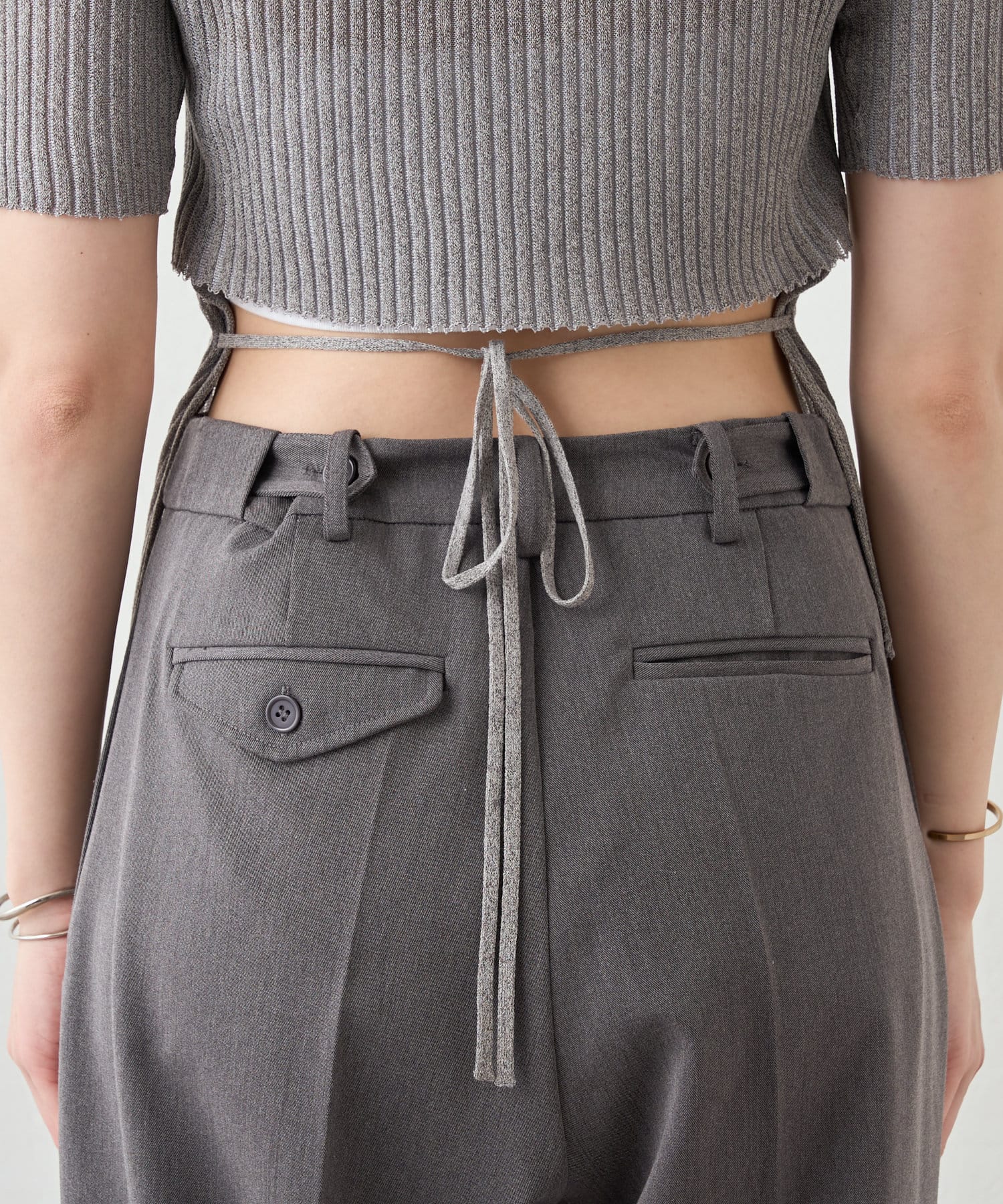 OUTLET(アウトレット) 【SHENERY】バックデザインリブトップス