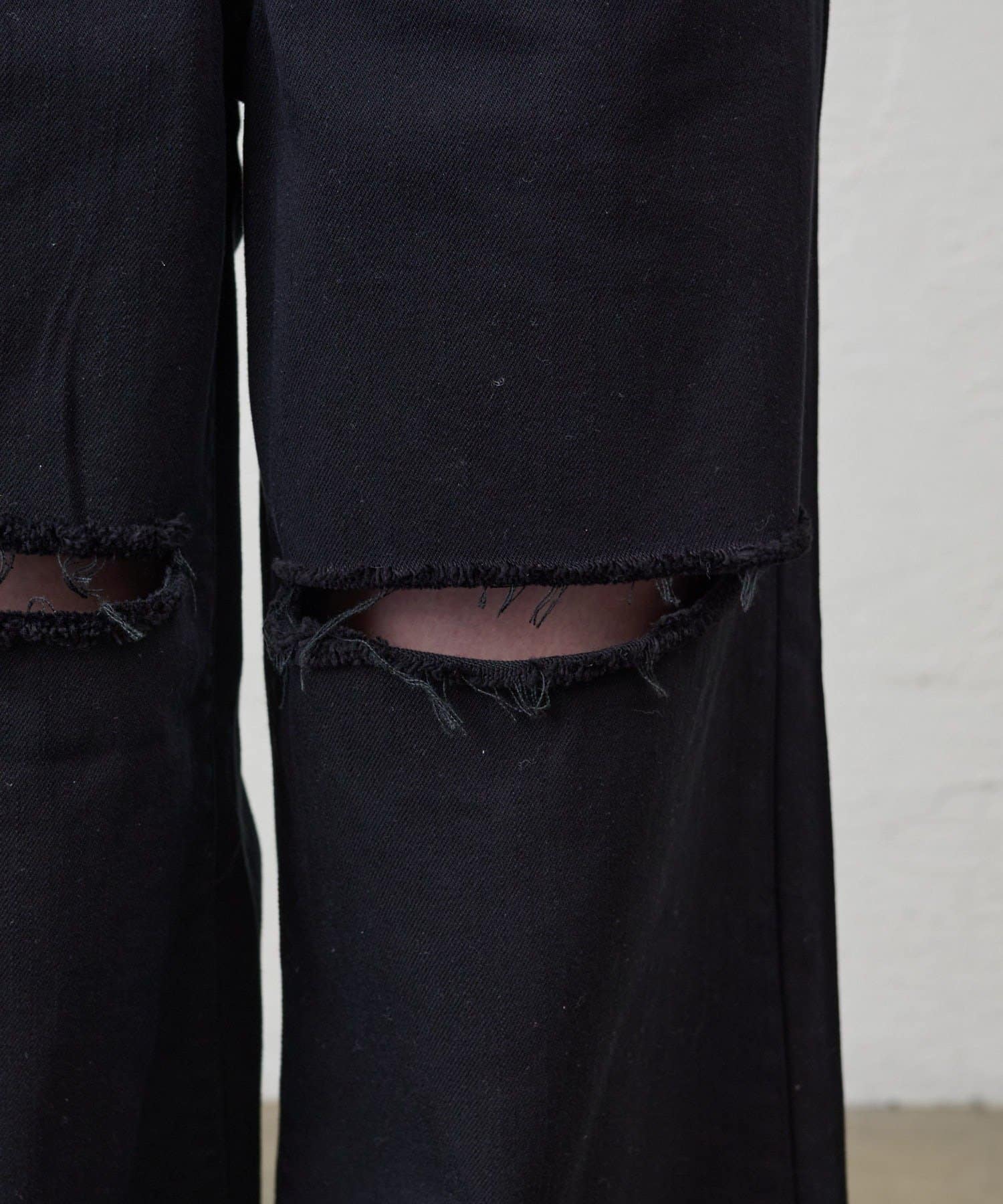 OUTLET(アウトレット) 【SHENERY】ダメージデニムパンツ