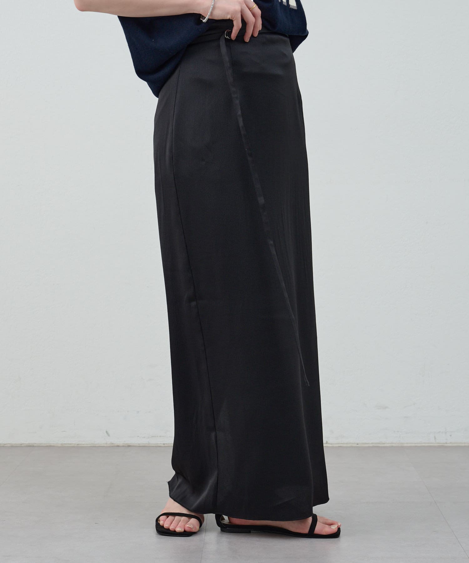 OUTLET(アウトレット) 【SHENERY】サテンタイトスカート