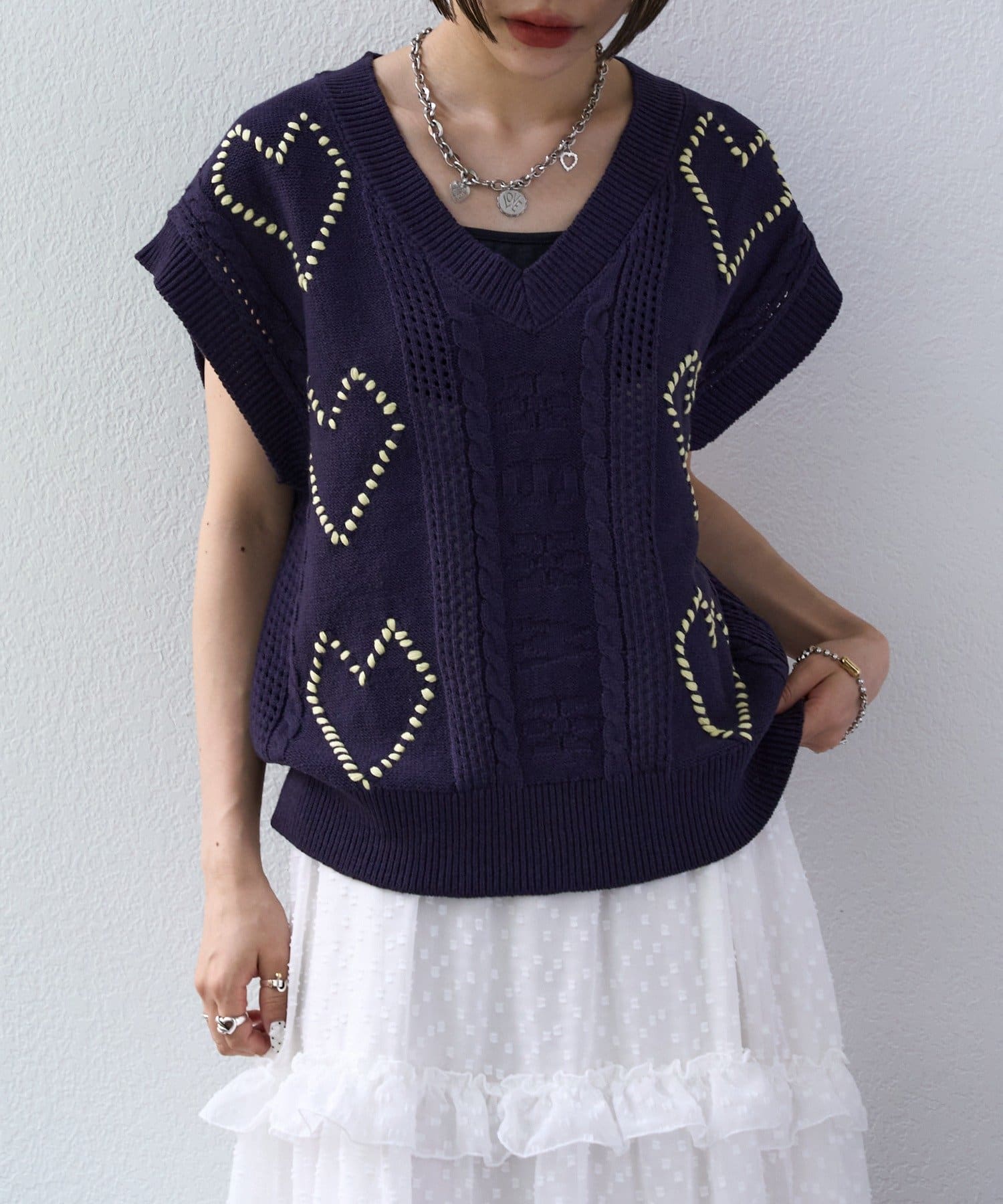 OUTLET(アウトレット) 【w closet】ハート刺繍ニットベスト
