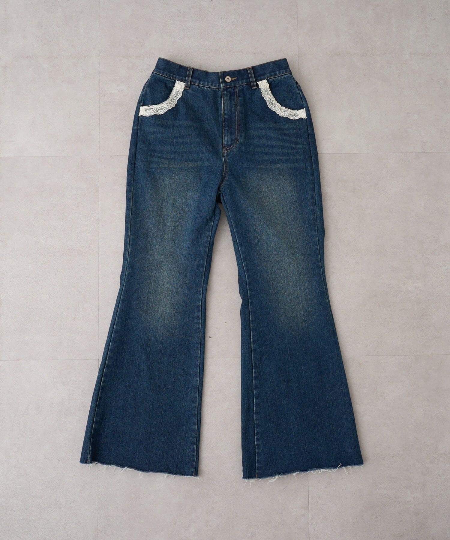 OUTLET(アウトレット) 【w closet】レース付きフレアデニムパンツ