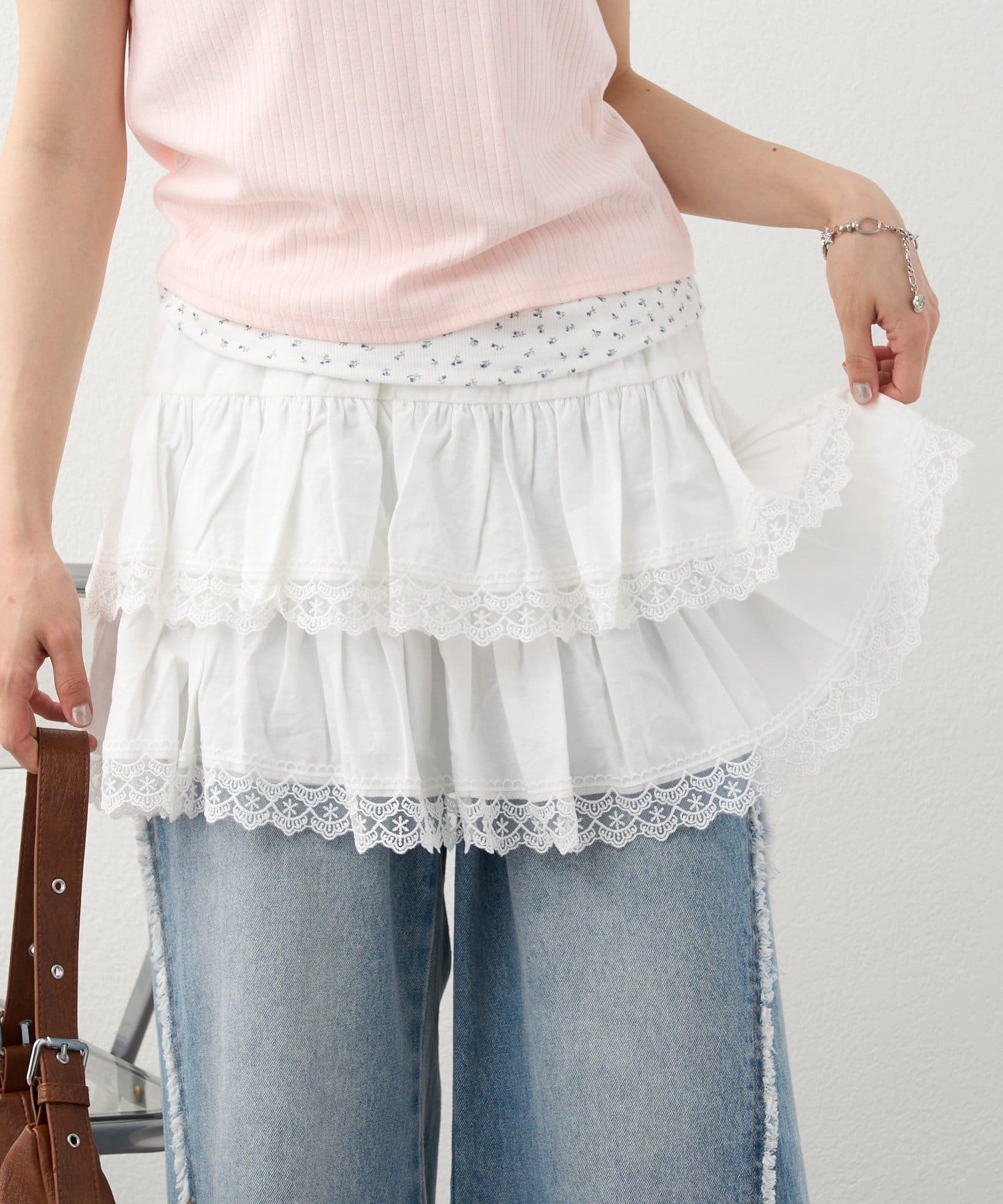 OUTLET(アウトレット) 【w closet】フリルティアードミニスカパン