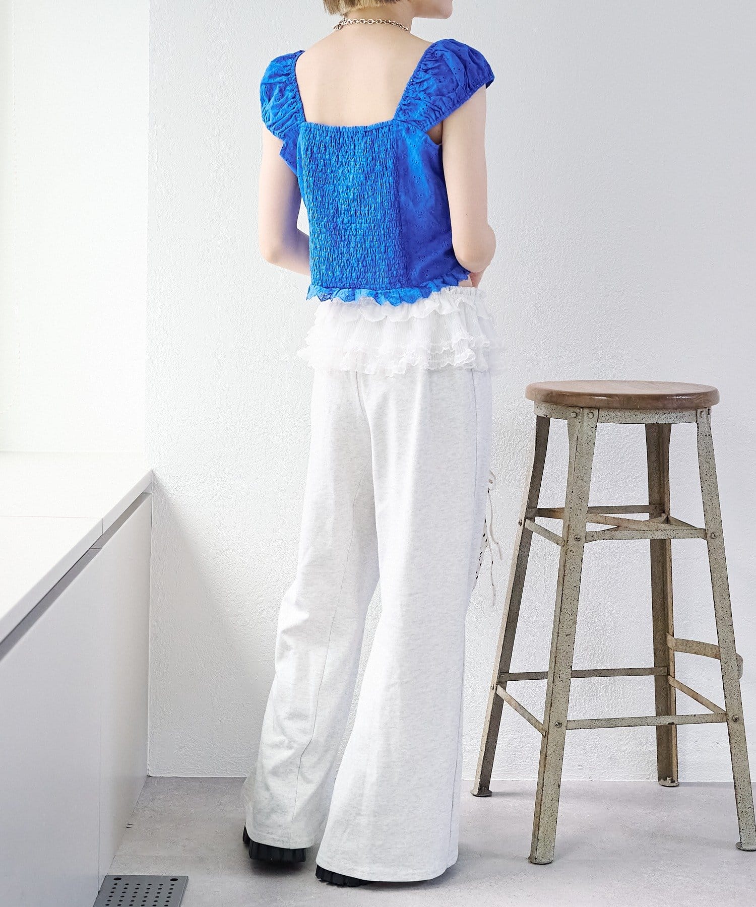 OUTLET(アウトレット) 【w closet】シフリーレースパフブラウス