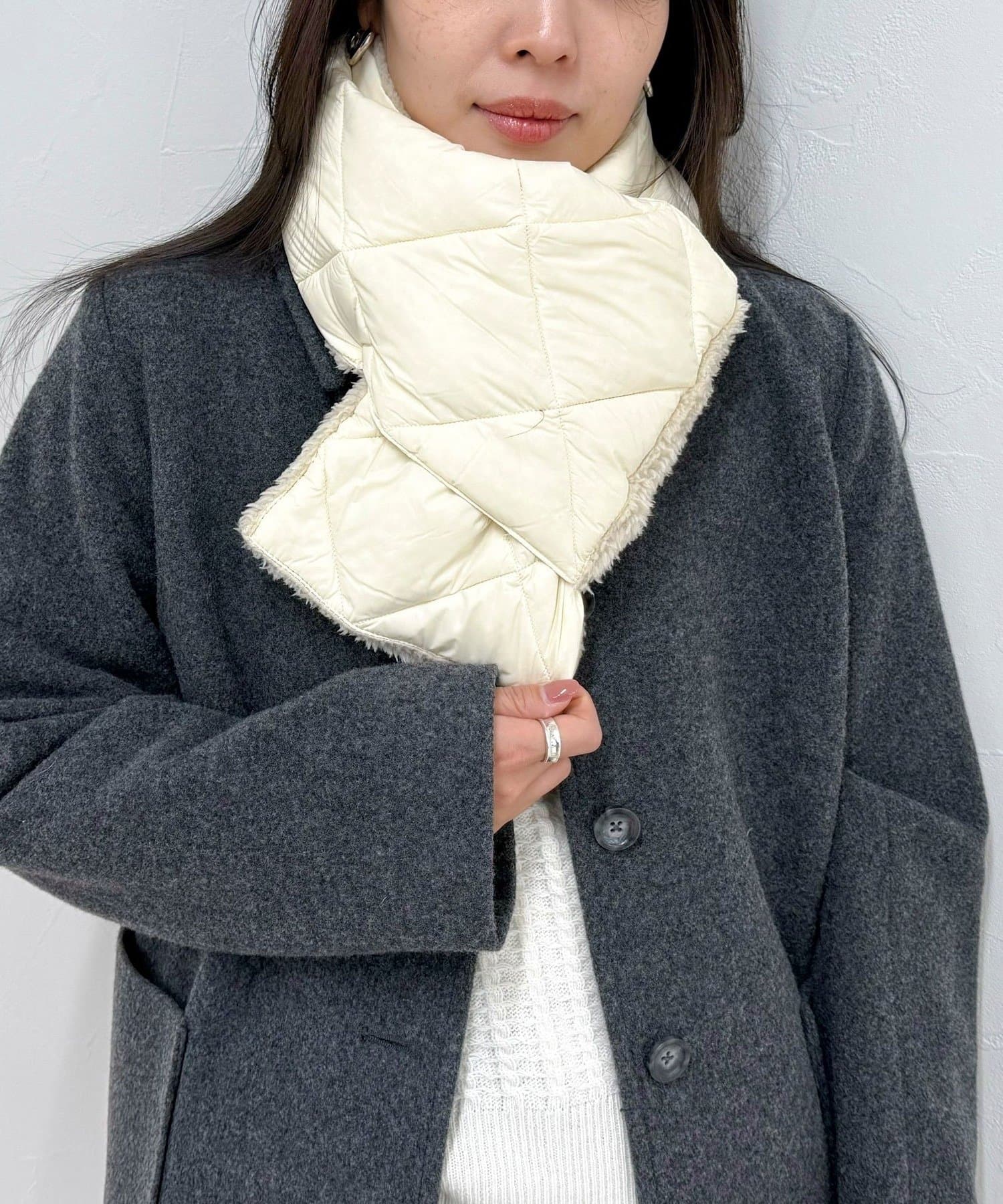 FREDY & GLOSTER(フレディ アンド グロスター) TAION CITYリバーダウンマフラー