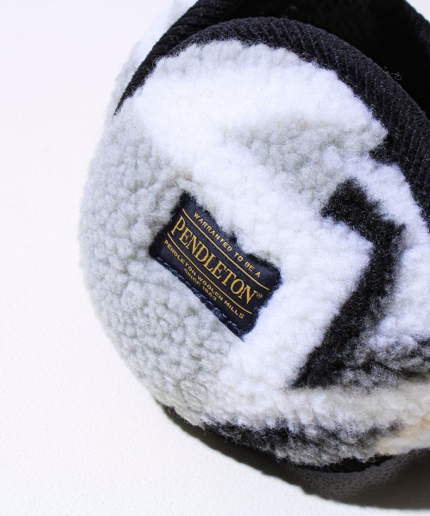 FREDY & GLOSTER(フレディ アンド グロスター) 【PENDLETON/ペンドルトン】BOA EAR MUFF ボアイヤーマフラー