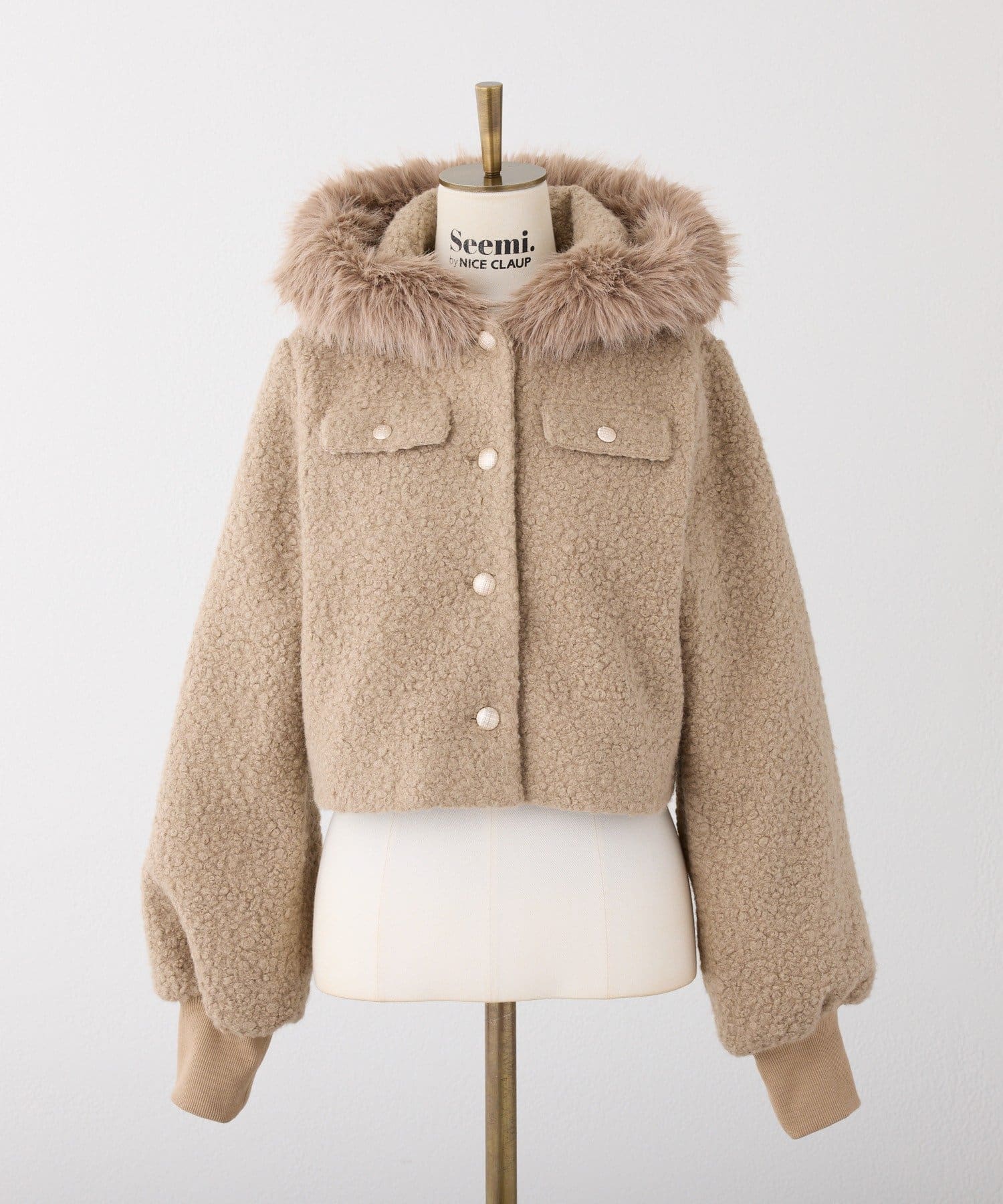 Seemi.by NICE CLAUP(シーミーバイナイスクラップ) 【Seemi.】フェイクファーフードパーカー