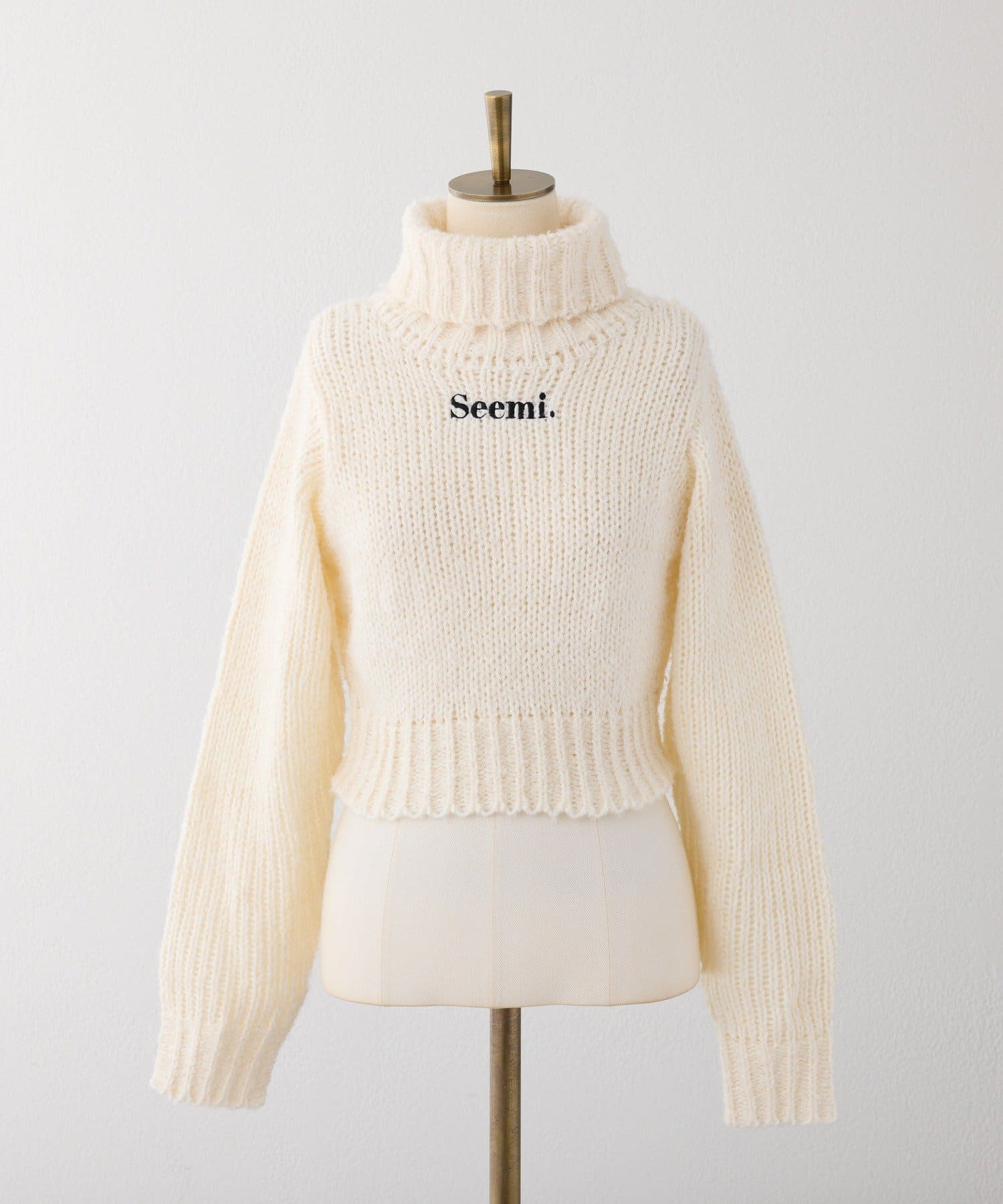Seemi.by NICE CLAUP(シーミーバイナイスクラップ) 【Seemi.】ロゴ入りニット