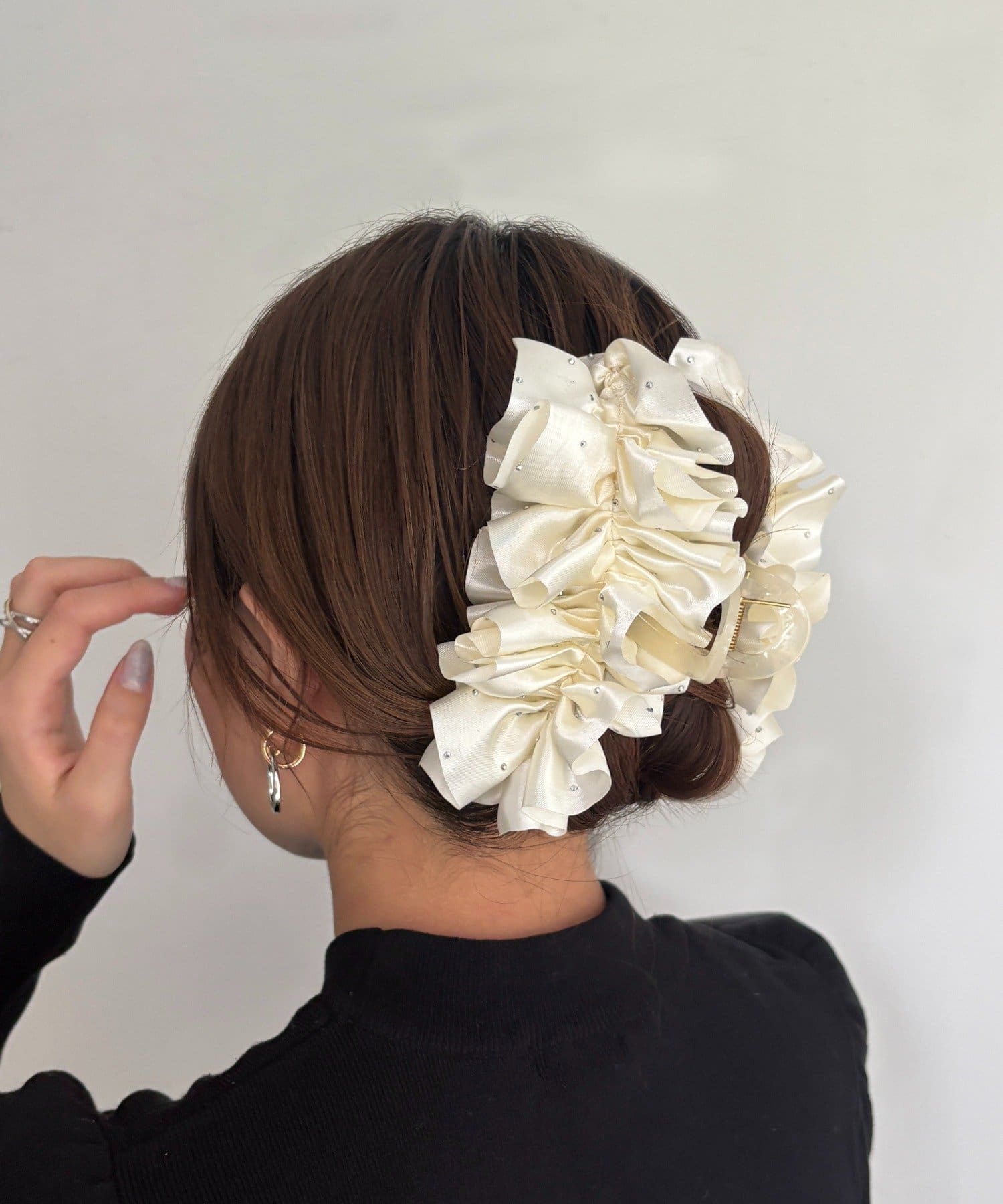 Lattice(ラティス) ビッグサテンフリルクリップ