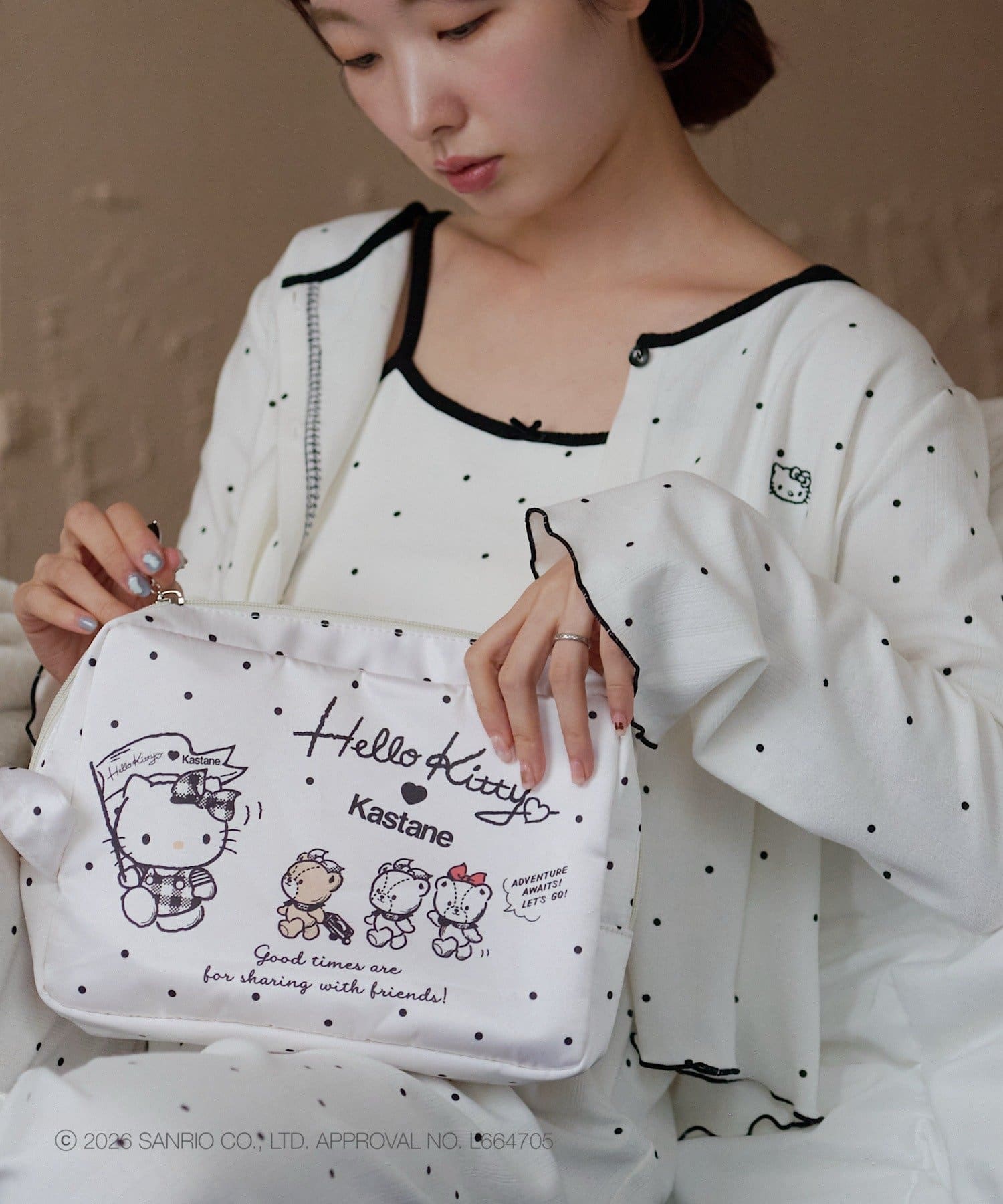 Kastane(カスタネ) 【1.17(土)12:00発売/Kastane×HelloKitty/一部店舗限定】ポーチSET