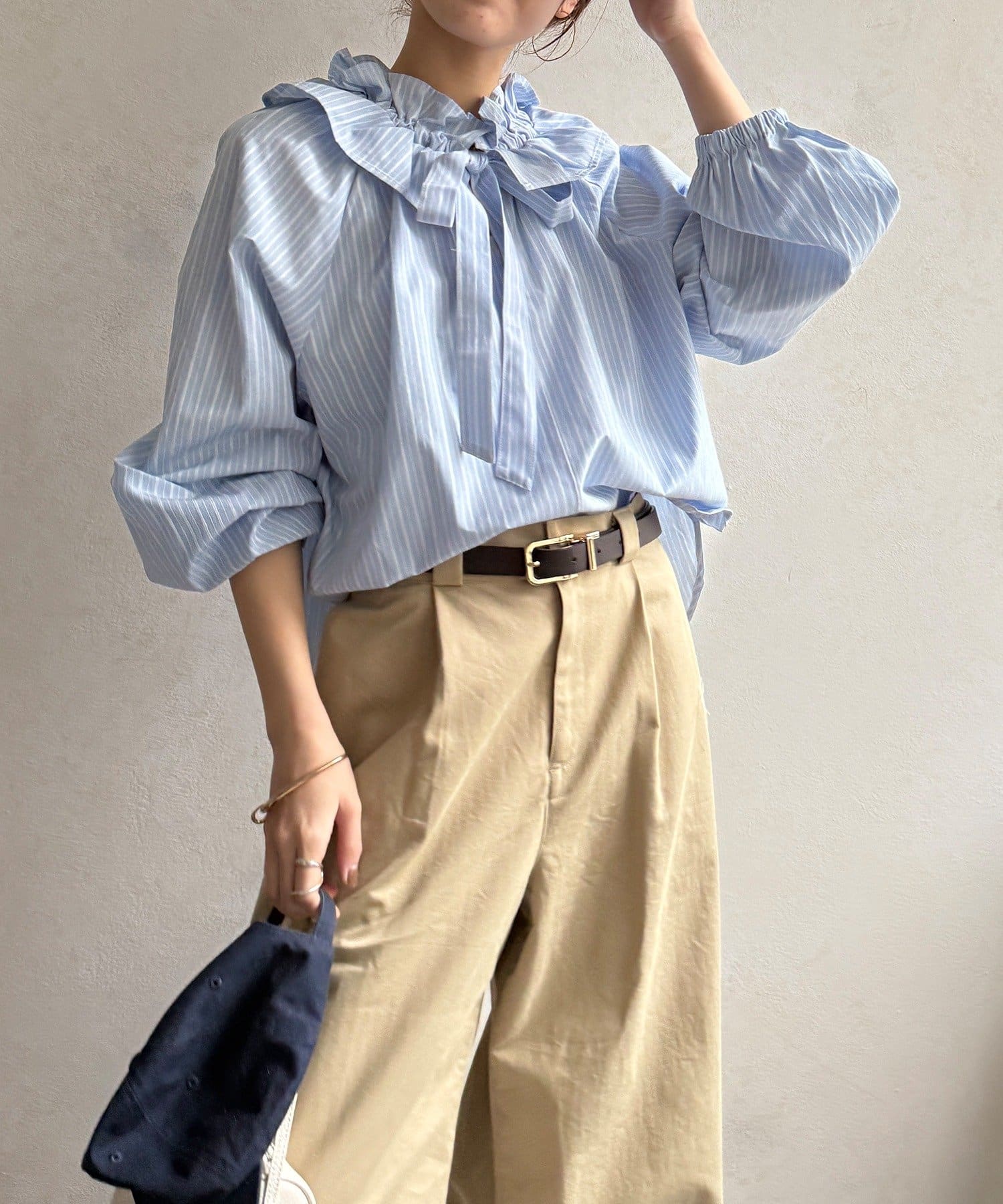 DOUDOU(ドゥドゥ) 【WEB限定】フリルカラーラグランブラウス