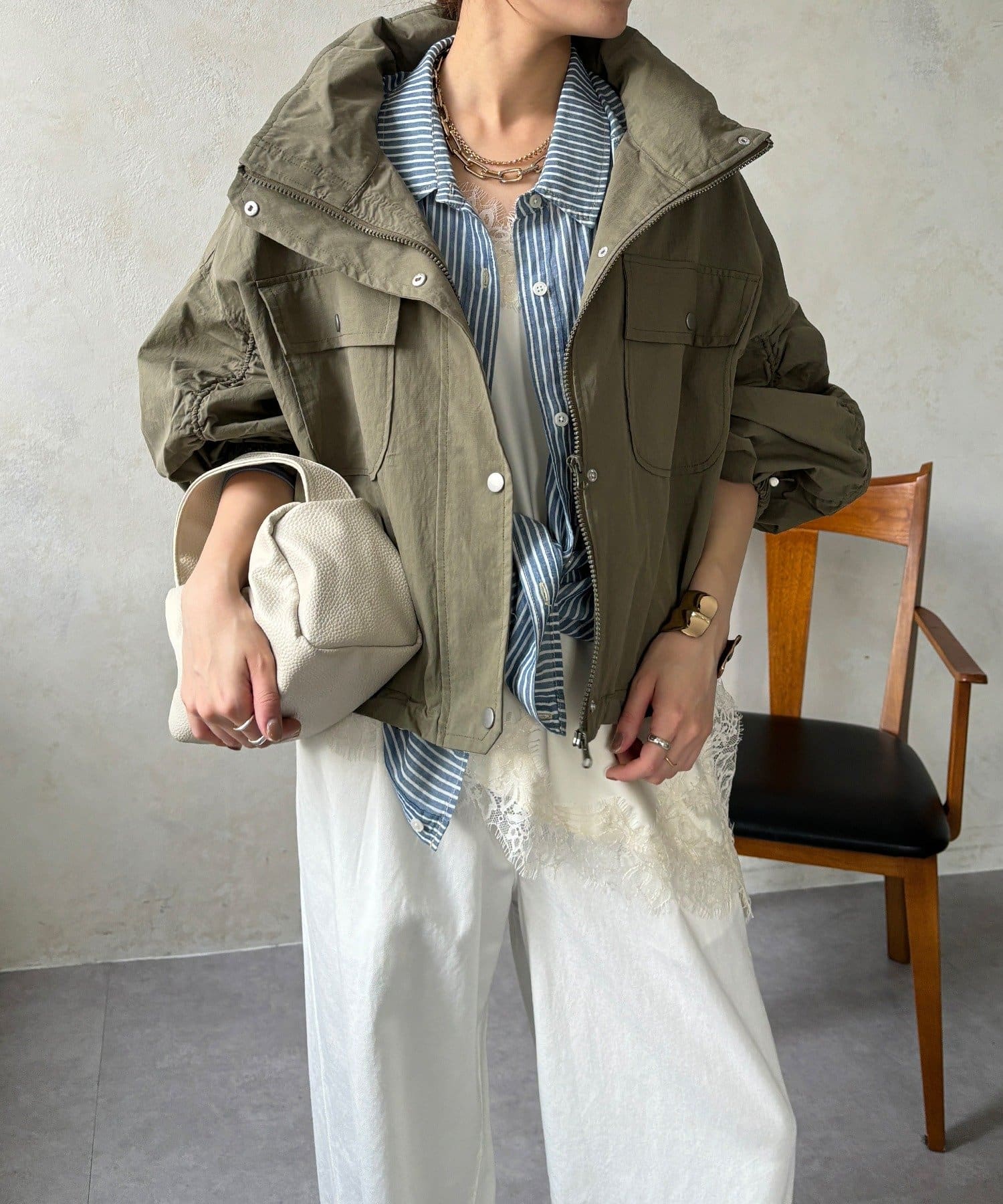 DOUDOU(ドゥドゥ) 【WEB限定】ドロストボリュームスリーブブルゾン