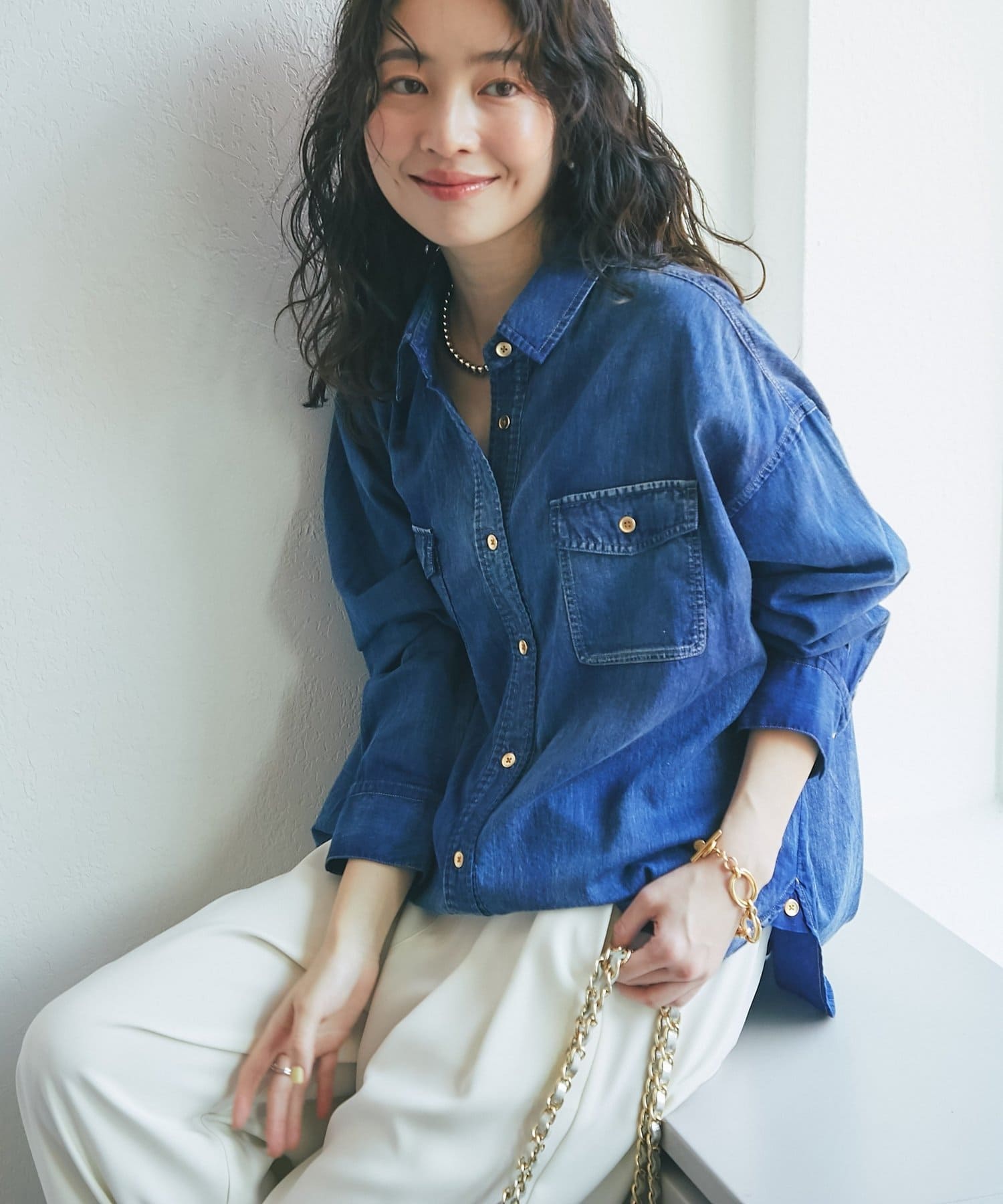 La boutique BonBon(ラブティックボンボン) 【RISA監修】シアーデニム3WAYシャツ