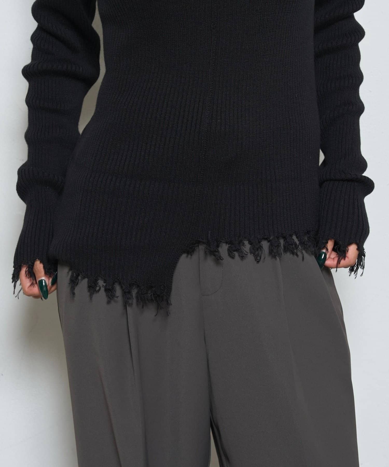 OUTLET(アウトレット) 【WHO'S WHO gallery】ダメージスライドリブニット