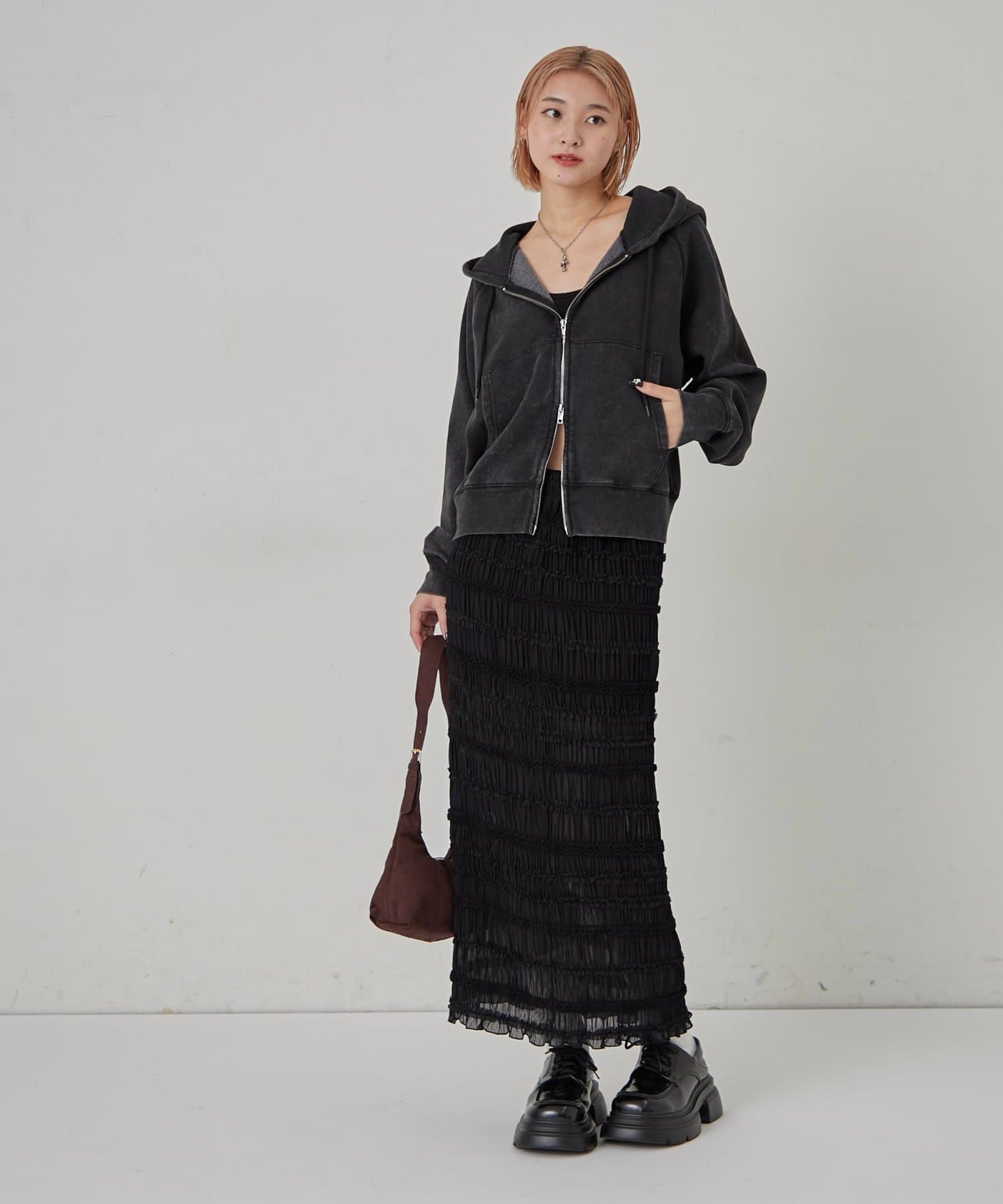 OUTLET(アウトレット) 【WHO'S WHO gallery】スタンドフリルナロースカート