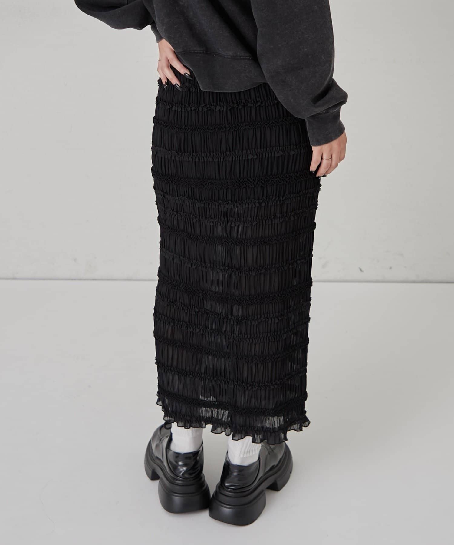 OUTLET(アウトレット) 【WHO'S WHO gallery】スタンドフリルナロースカート