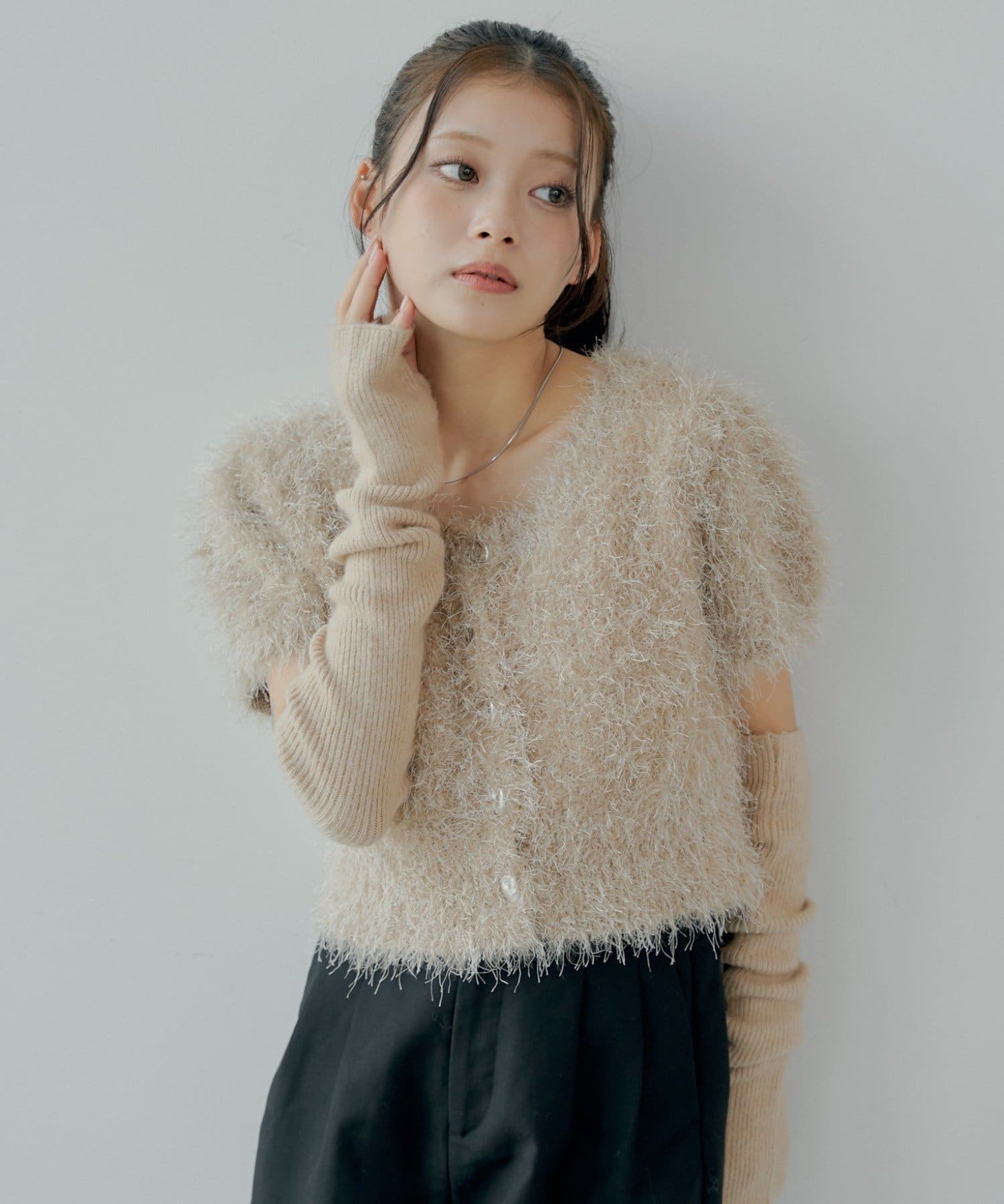 OUTLET(アウトレット) 【Chico】リブアームウォーマー付シャギー半袖ニット
