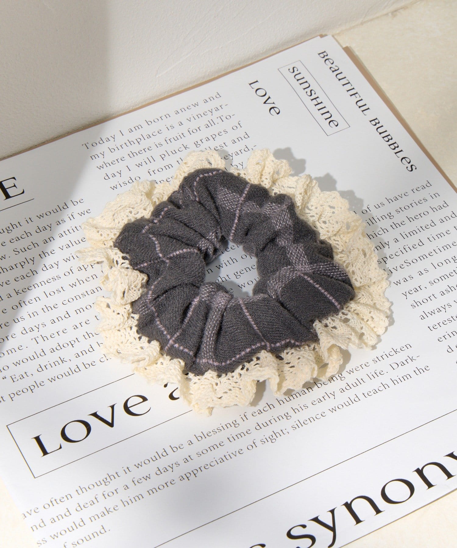 Lattice(ラティス) レースチェックシュシュ