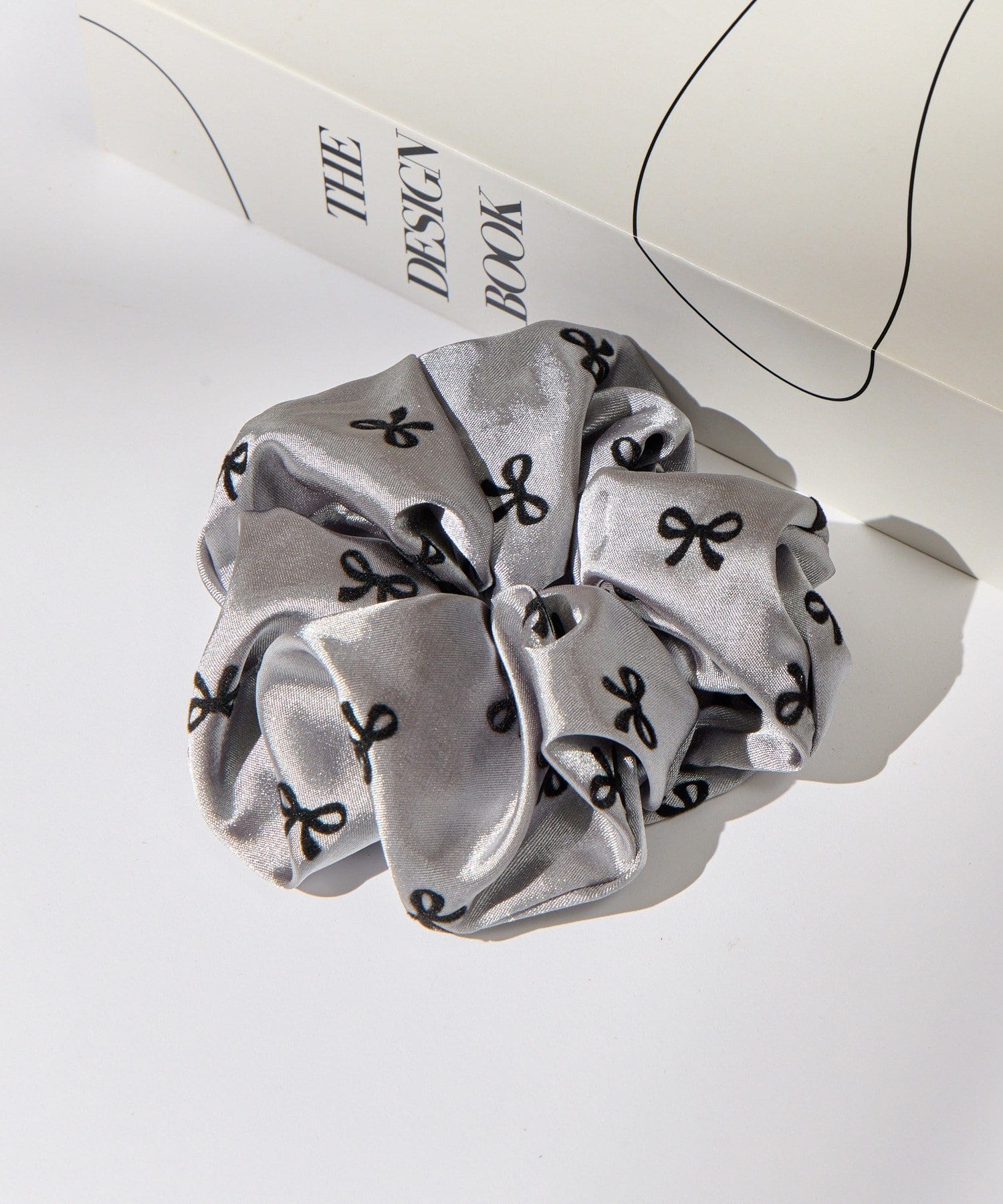 Lattice(ラティス) サテンリボンフロッキーシュシュ