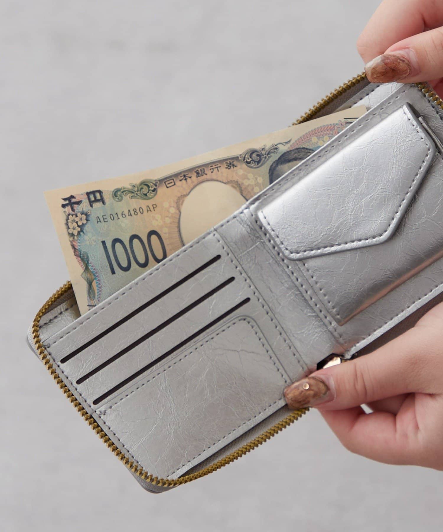 Remind me and forever(リマインドミーアンドフォーエバー) 【WEB限定】アニマル刺繍財布