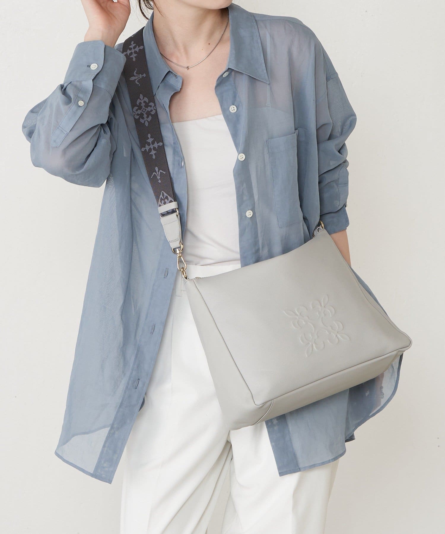 russet(ラシット) エンボスモノグラム2WAYショルダーバッグ