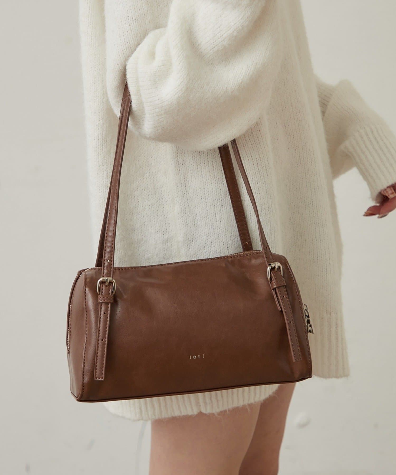 mline(エムライン) loti ワイドボストンBAG