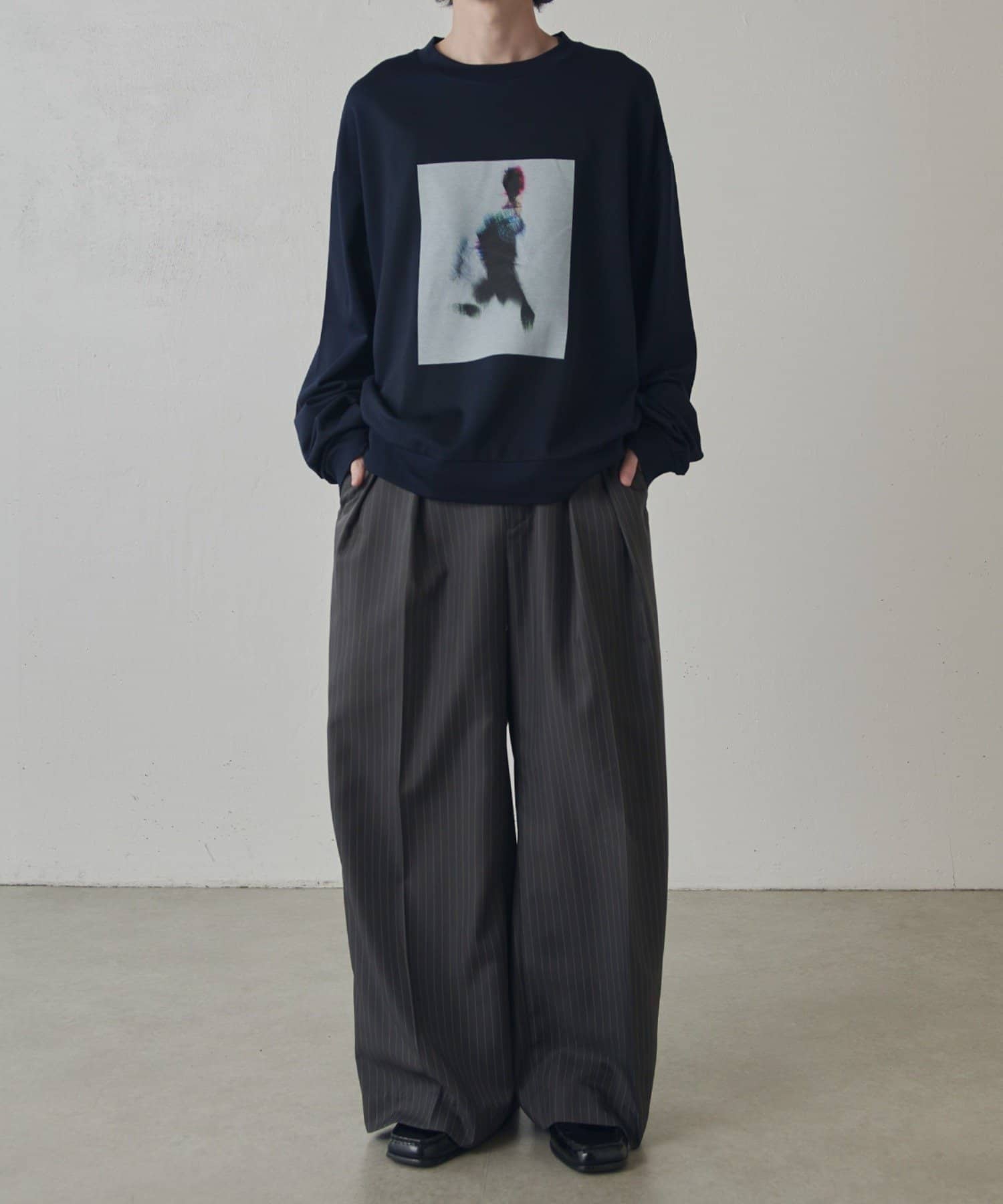 Lui's(ルイス) OUT OF FORCUS ロングスリーブTシャツ