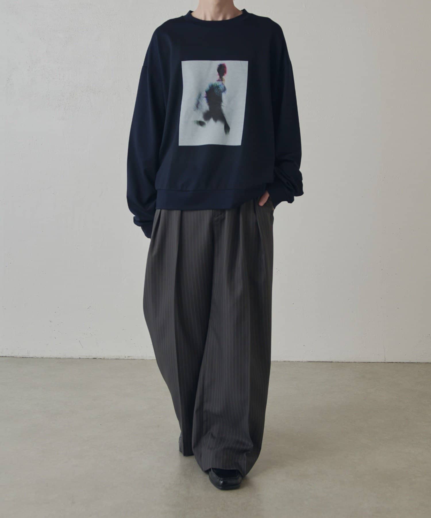 Lui's(ルイス) OUT OF FORCUS ロングスリーブTシャツ