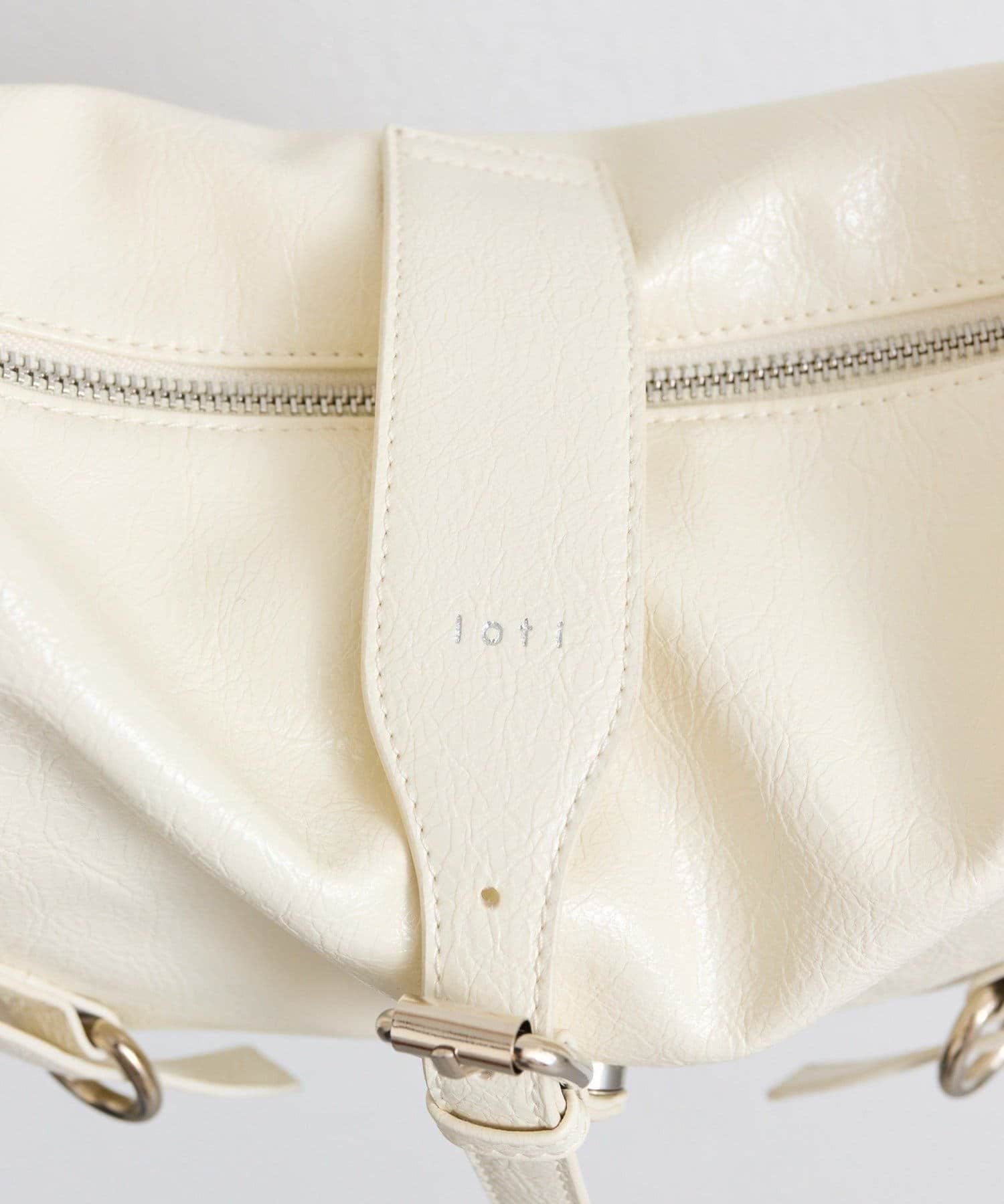 mline(エムライン) loti ベルトデザインショルダーBAG