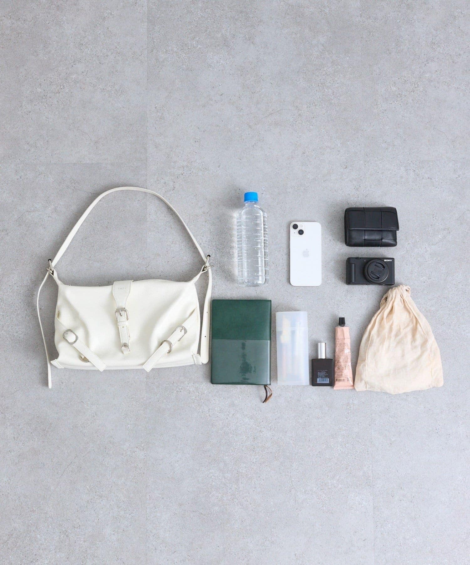 mline(エムライン) loti ベルトデザインショルダーBAG