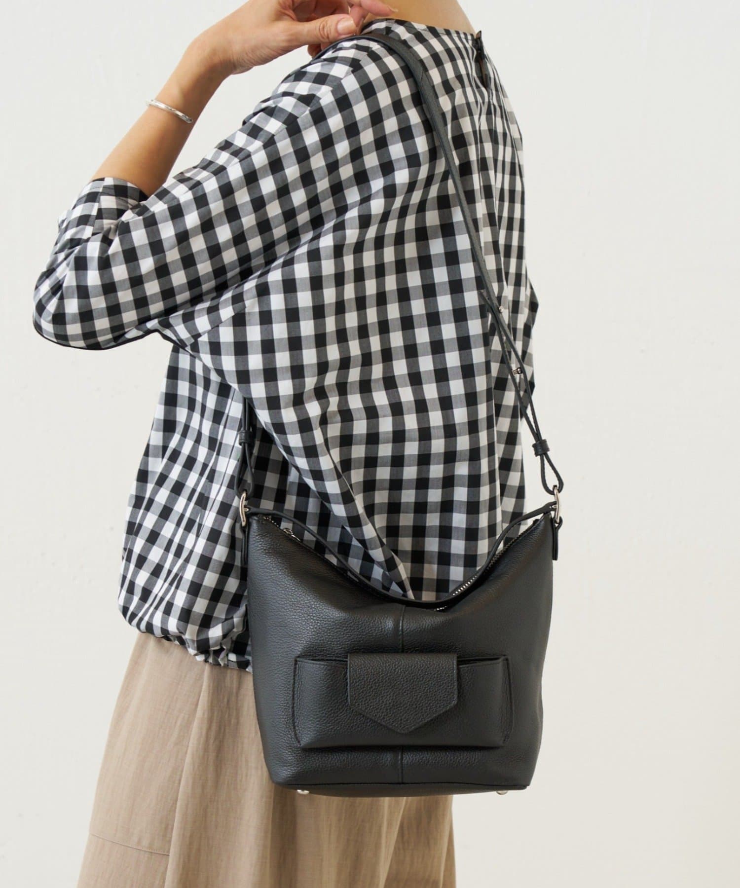 BEARDSLEY(ビアズリー) 《1/1(木)12:00予約開始》フロントポケットBag