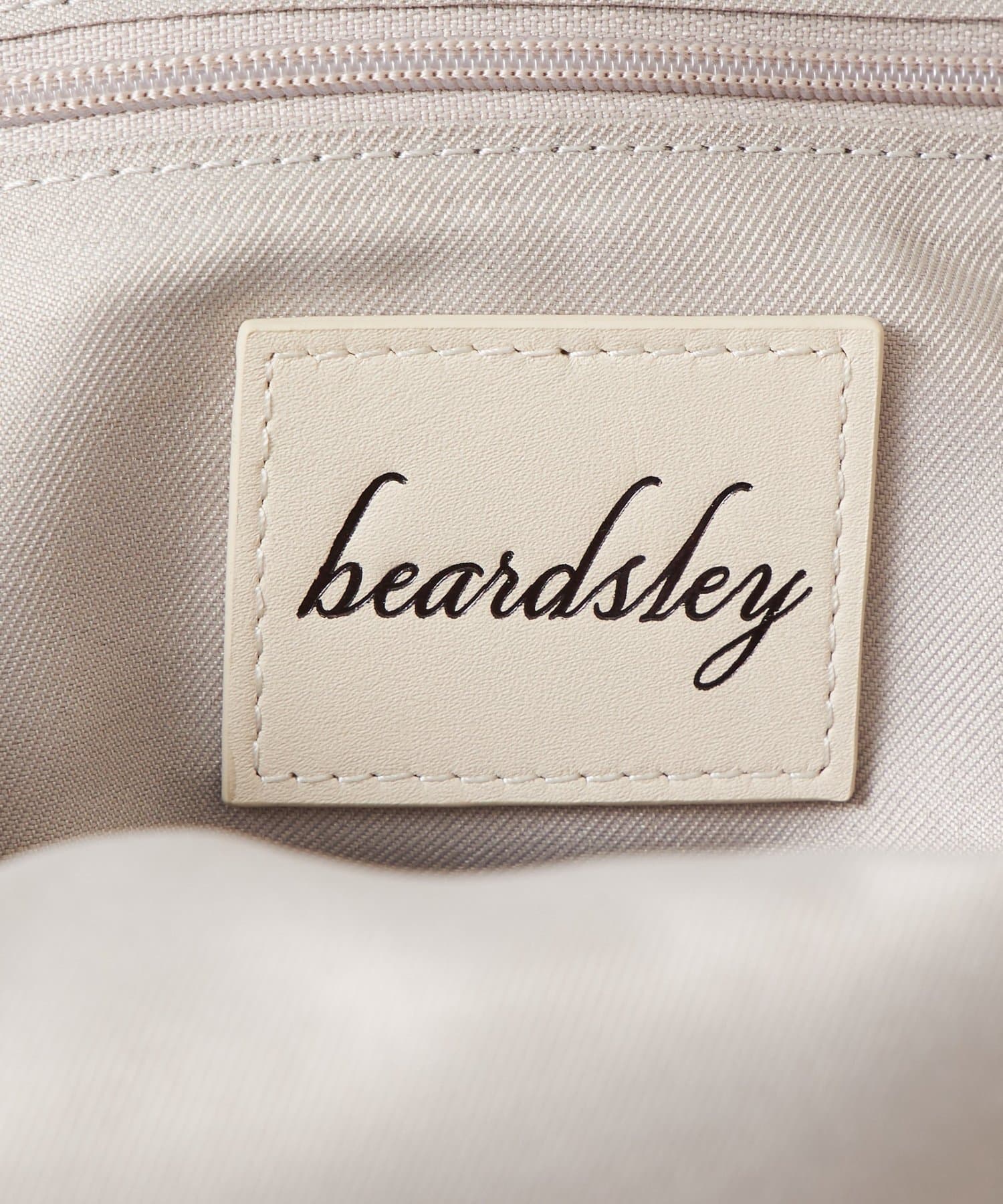 BEARDSLEY(ビアズリー) 《1/1(木)12:00予約開始》スムースレザーショルダーBag