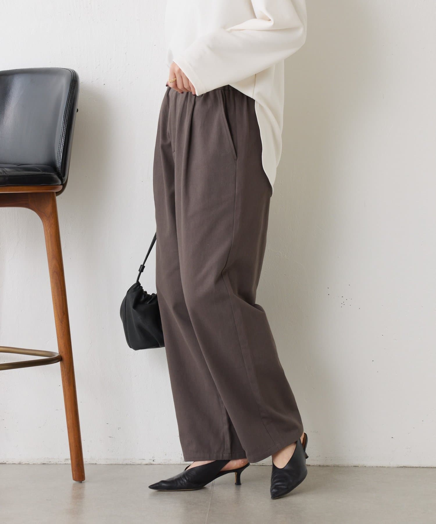 Jena　espace merveilleux(ジェナ　エスパスメルヴェイユ) 【キレイ目カジュアル】ストレートチノパンツ