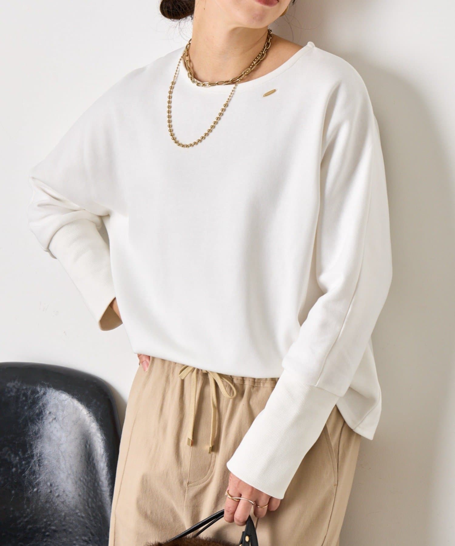 Jena　espace merveilleux(ジェナ　エスパスメルヴェイユ) 【後ろ姿で差をつける】ドルマンバックジッププルオーバー