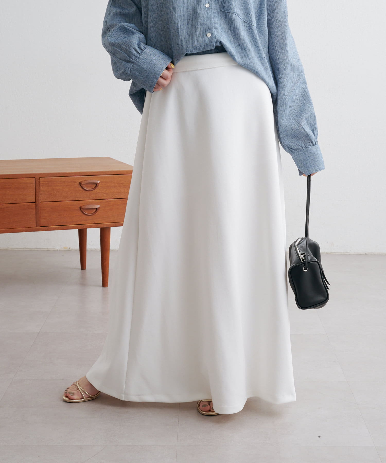 OUTLET(アウトレット) 【Omekashi】ポンチフレアスカート