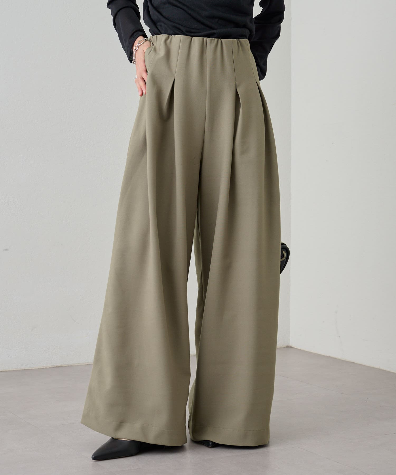 OUTLET(アウトレット) 【Omekashi】ダブルタックイージーパンツ