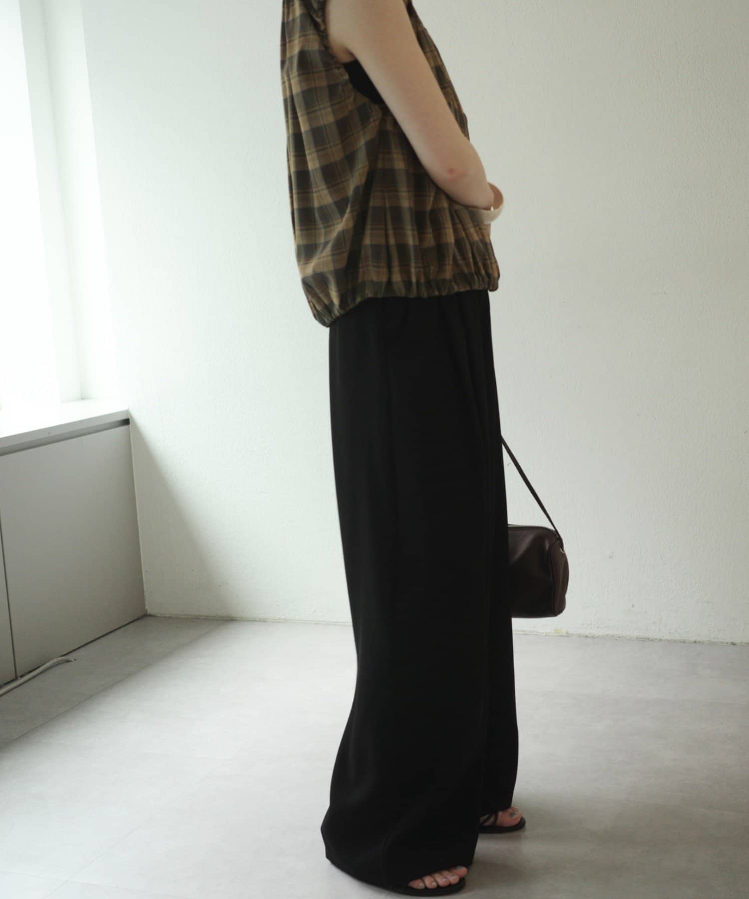 OUTLET(アウトレット) 【Omekashi】ギャザーノースリブラウス