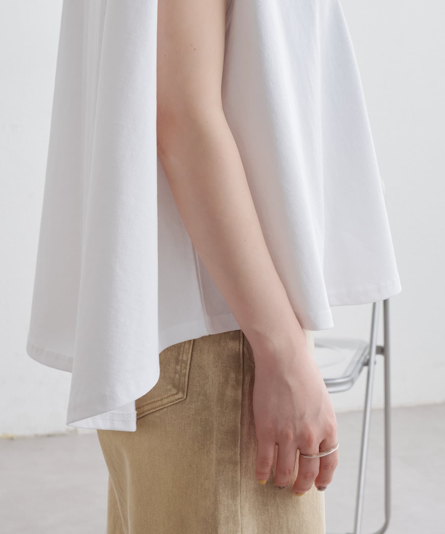 OUTLET(アウトレット) 【Omekashi】フレアノースリーブプルオーバー