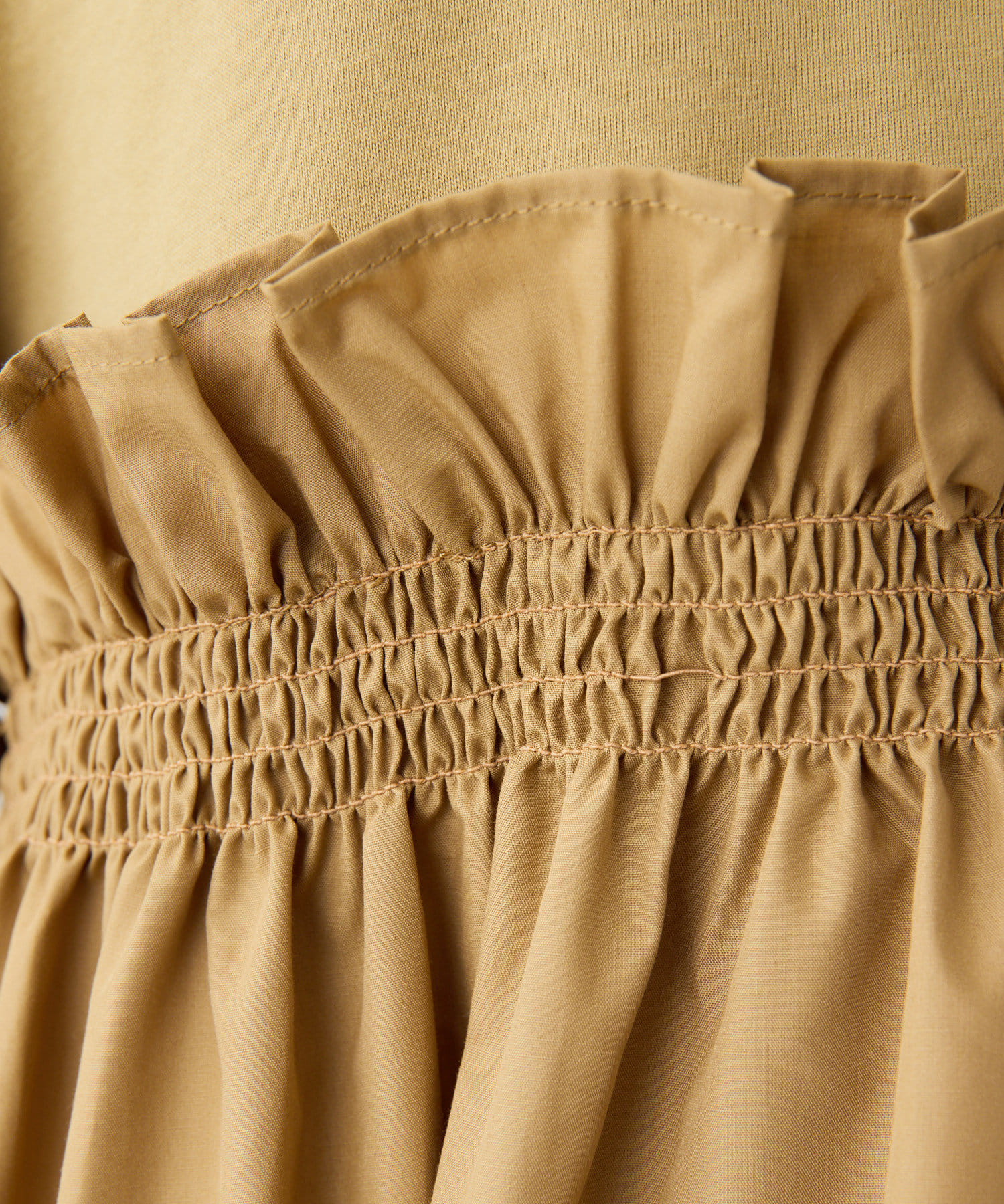 OUTLET(アウトレット) 【ear PAPILLONNER】フリルギャザートップス