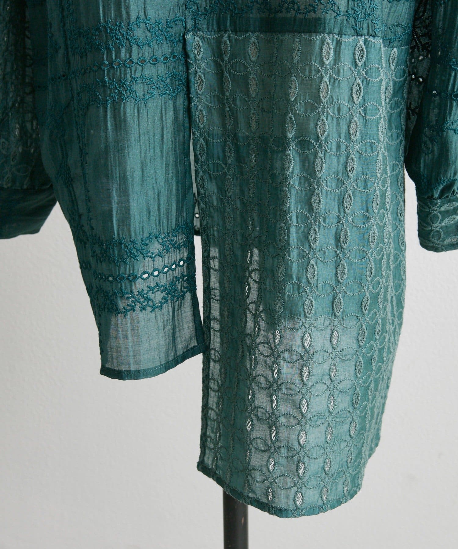 OUTLET(アウトレット) 【ear PAPILLONNER】レース切替ブラウス