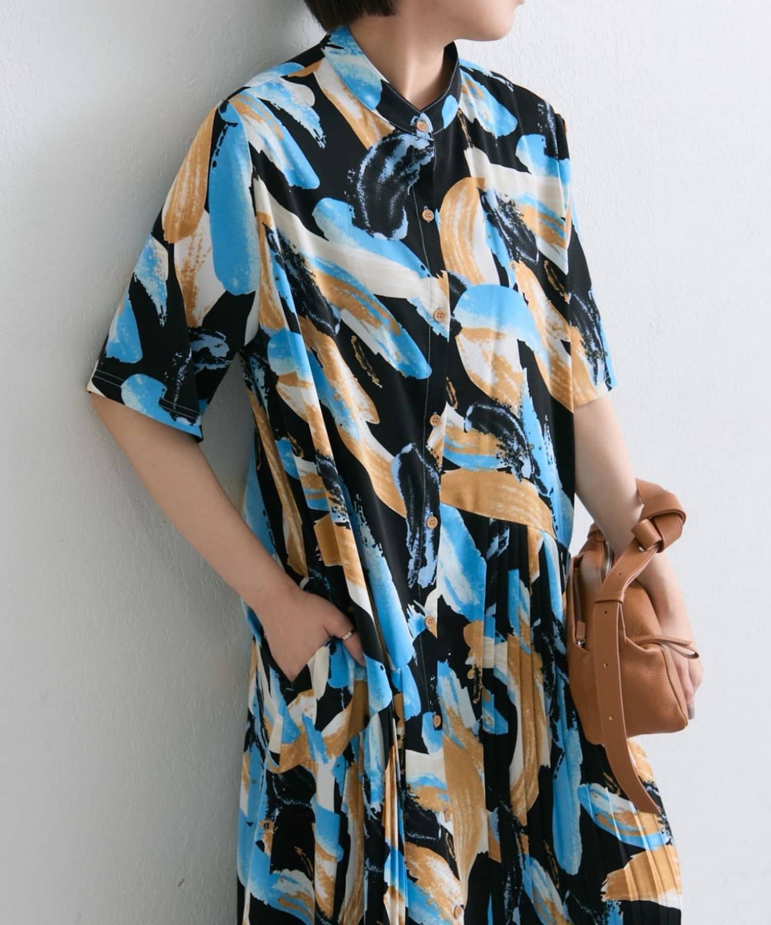 OUTLET(アウトレット) 【ear PAPILLONNER】半袖斜めプリーツワンピース