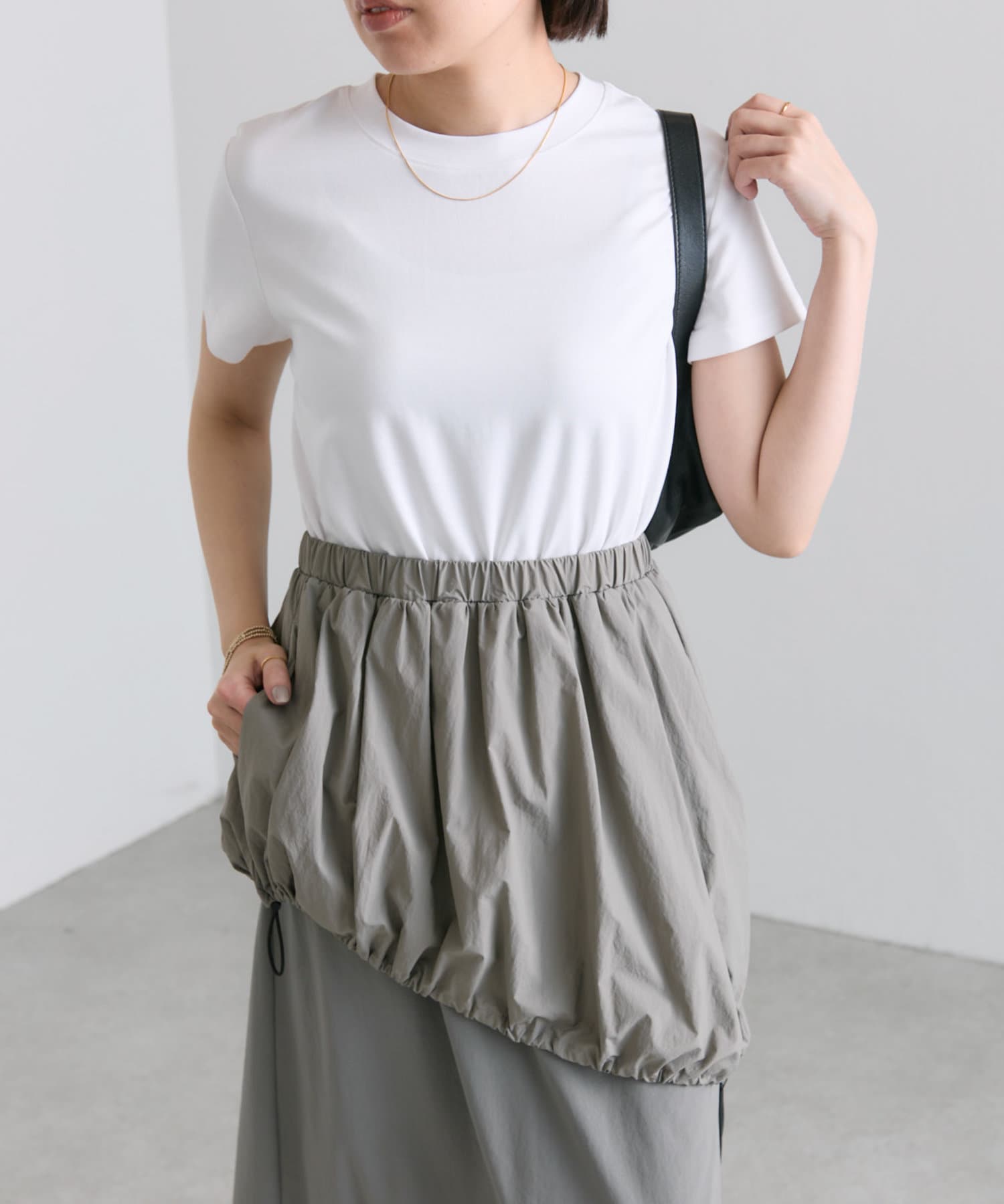 OUTLET(アウトレット) 【ear PAPILLONNER】アシメバルーンワンピース